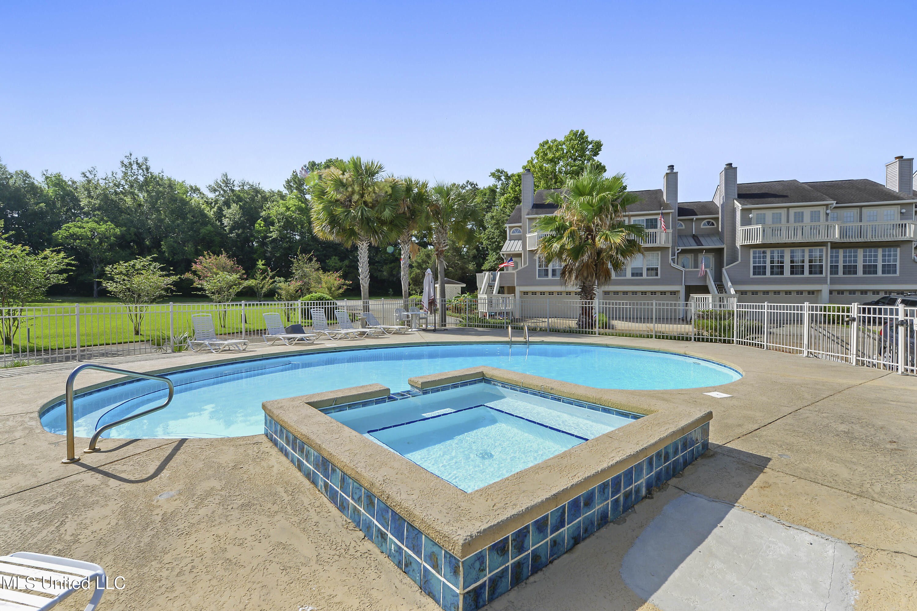 717 Bienville Boulevard #B5, Ocean Springs, Mississippi image 32