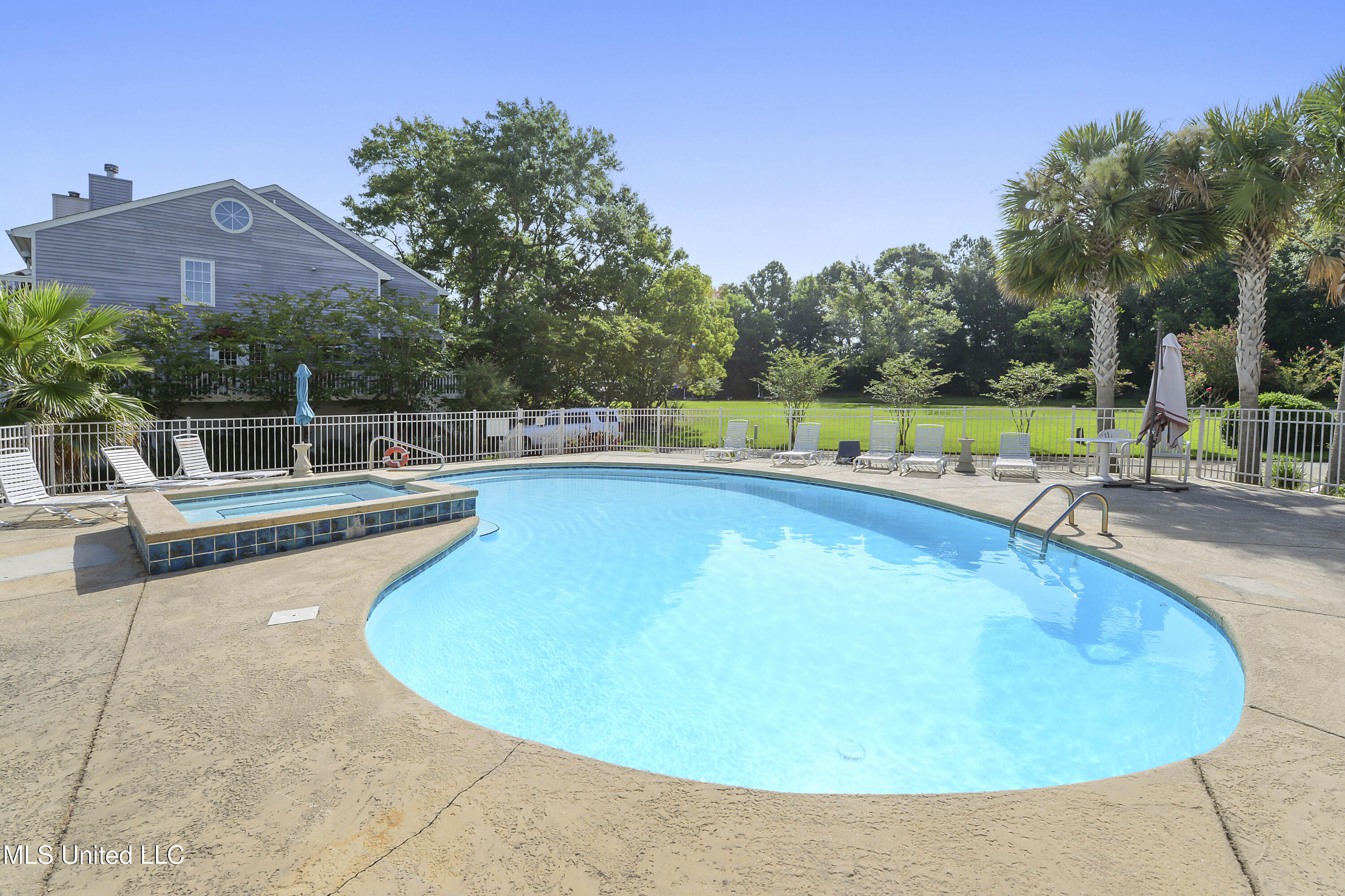717 Bienville Boulevard #B5, Ocean Springs, Mississippi image 31