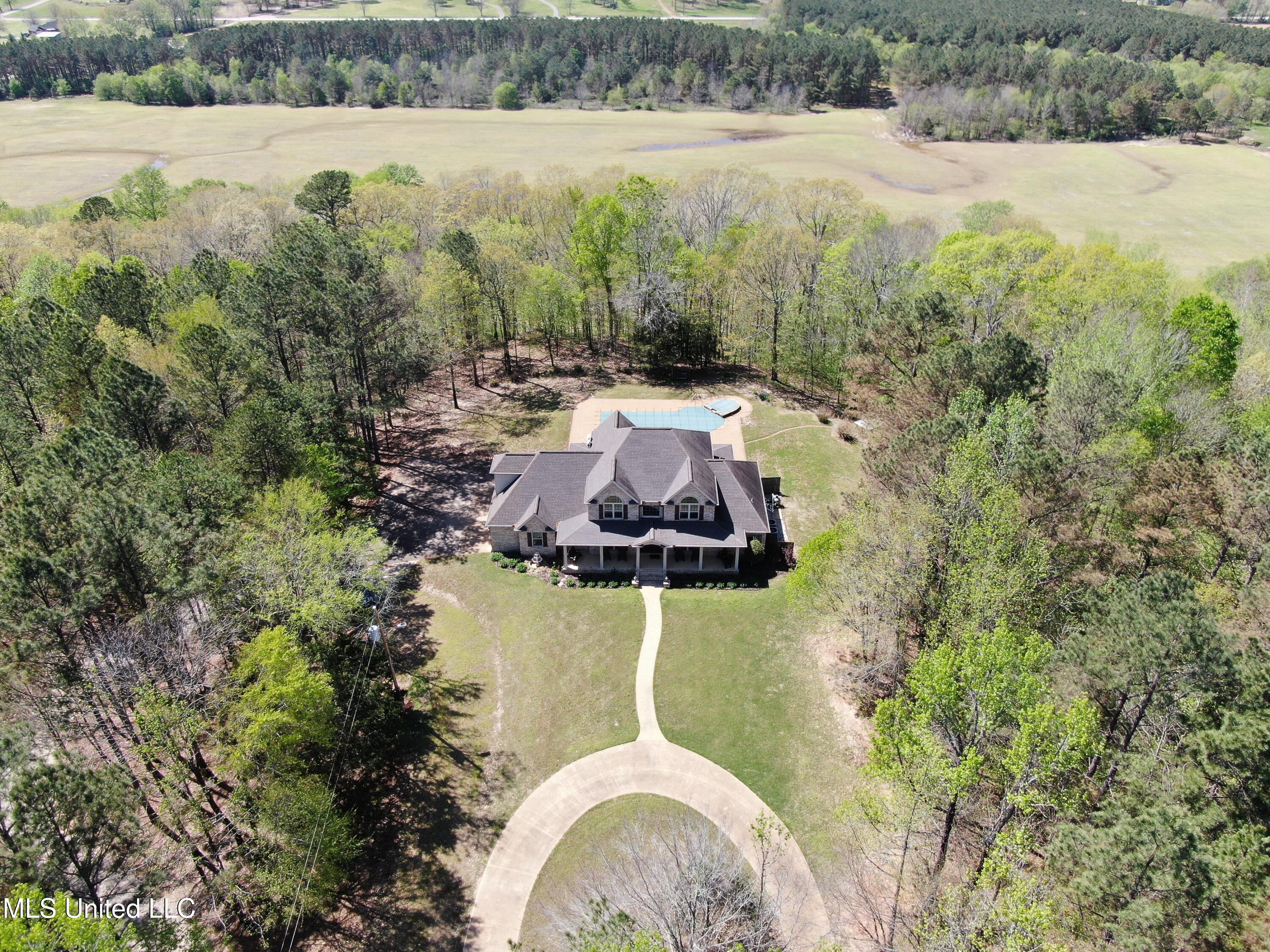 875 Mccravy Road, Hickory Flat, Mississippi image 20