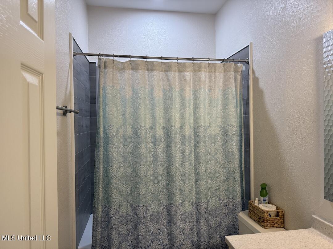 8839 Moanalua Way, Diamondhead, Mississippi image 21