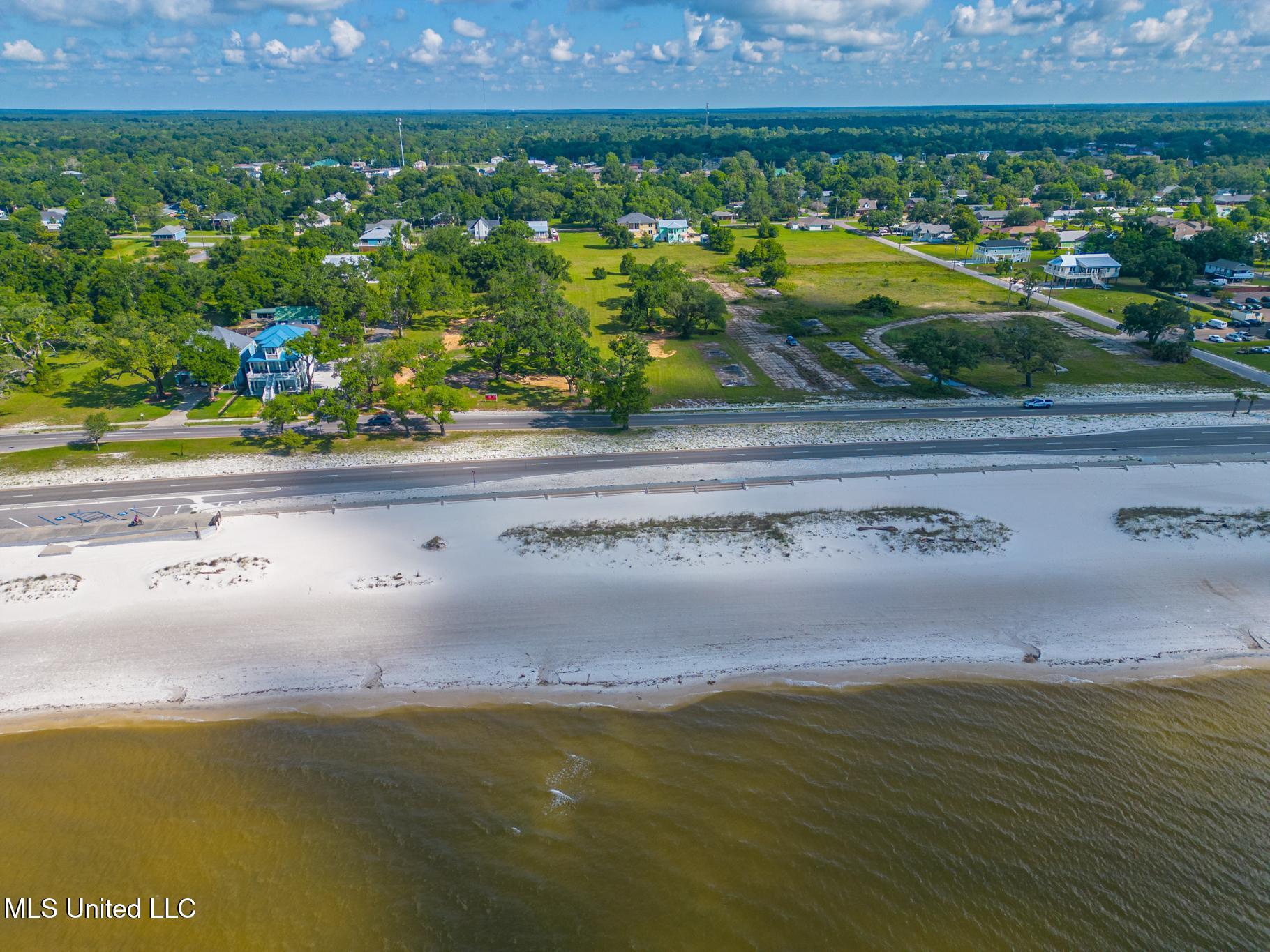 Beach Boulevard, Long Beach, Mississippi image 5