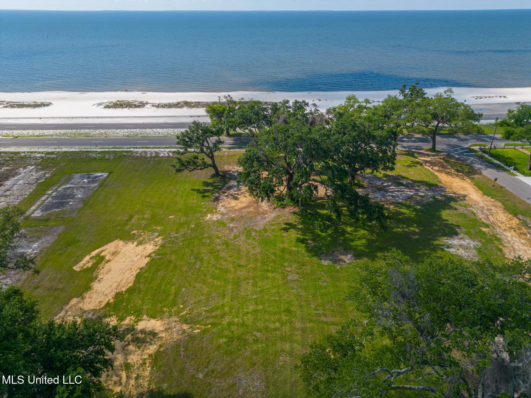 Beach Boulevard, Long Beach, Mississippi image 2