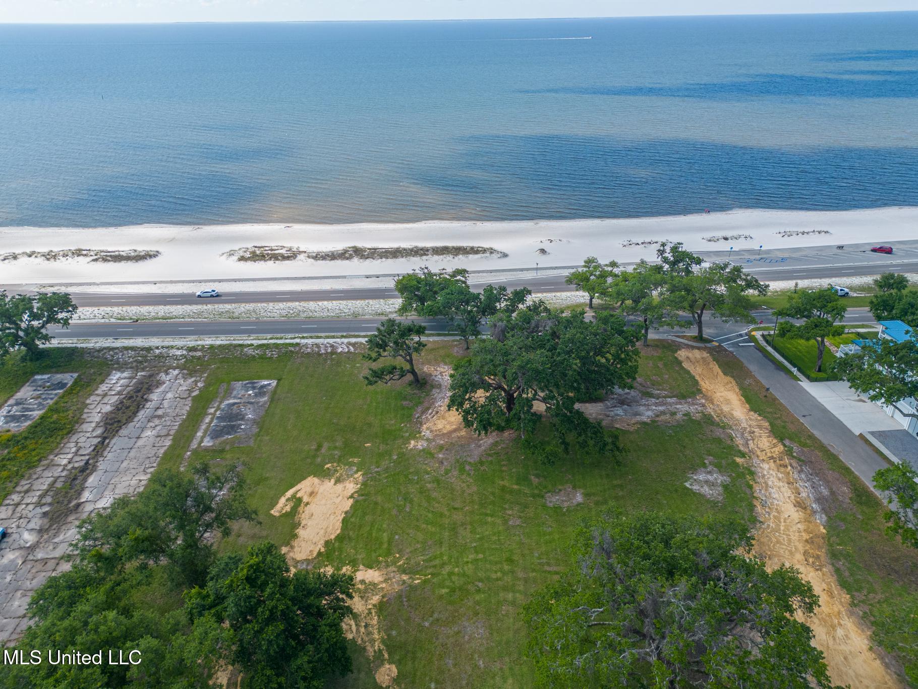 Beach Boulevard, Long Beach, Mississippi image 14