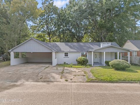 Homes For Sale - 959 S Line Street<br/> Grenada County, Grenada, MS 38901