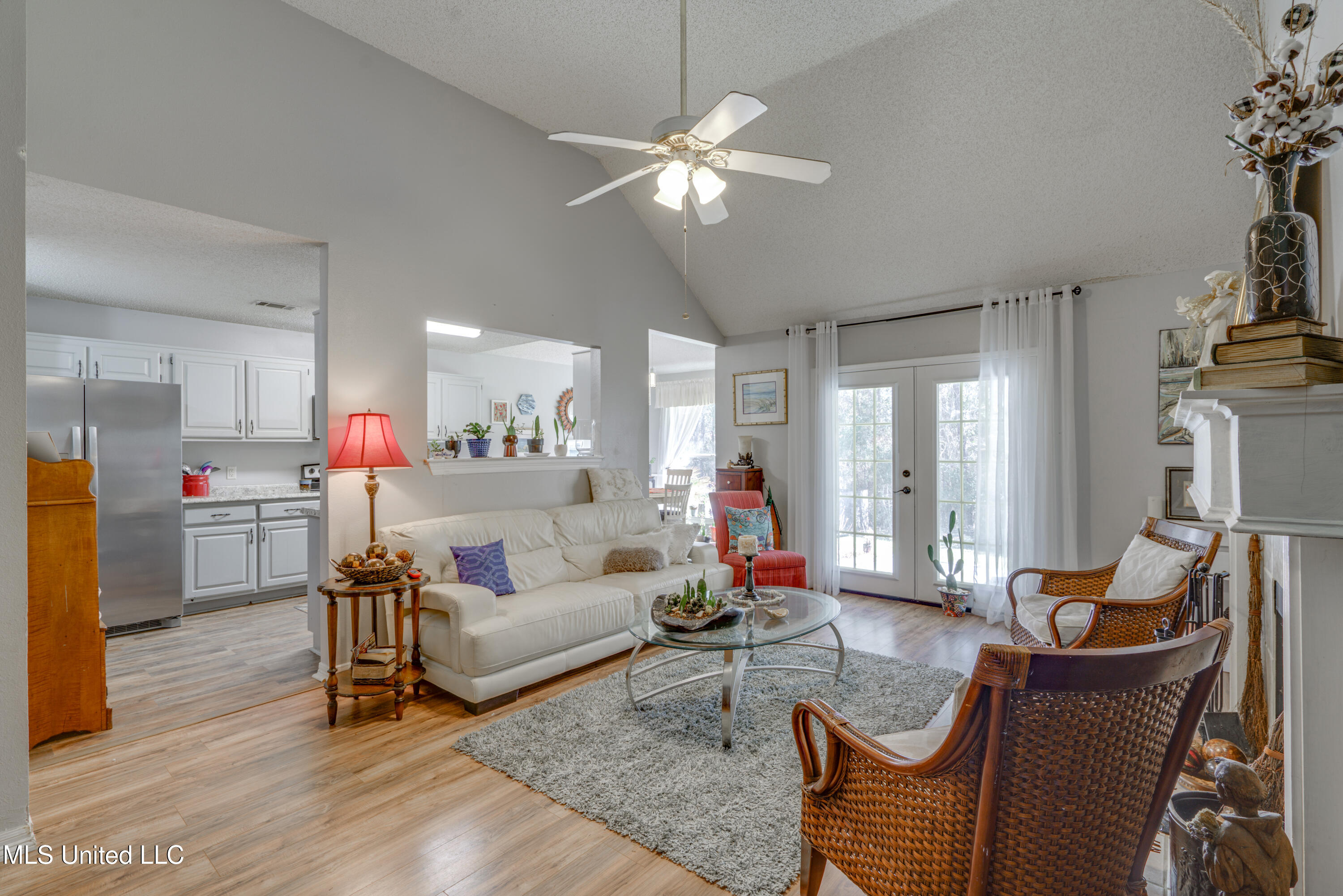 992 Honalo Place, Diamondhead, Mississippi image 6