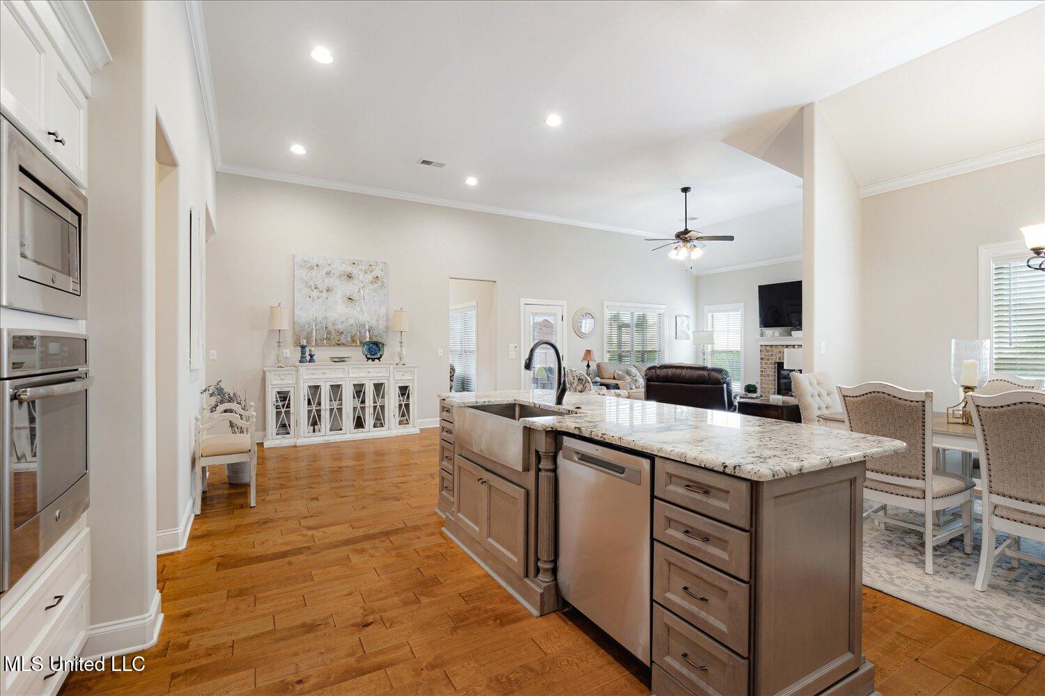 8063 Elizabeth Drive, Olive Branch, Mississippi image 23