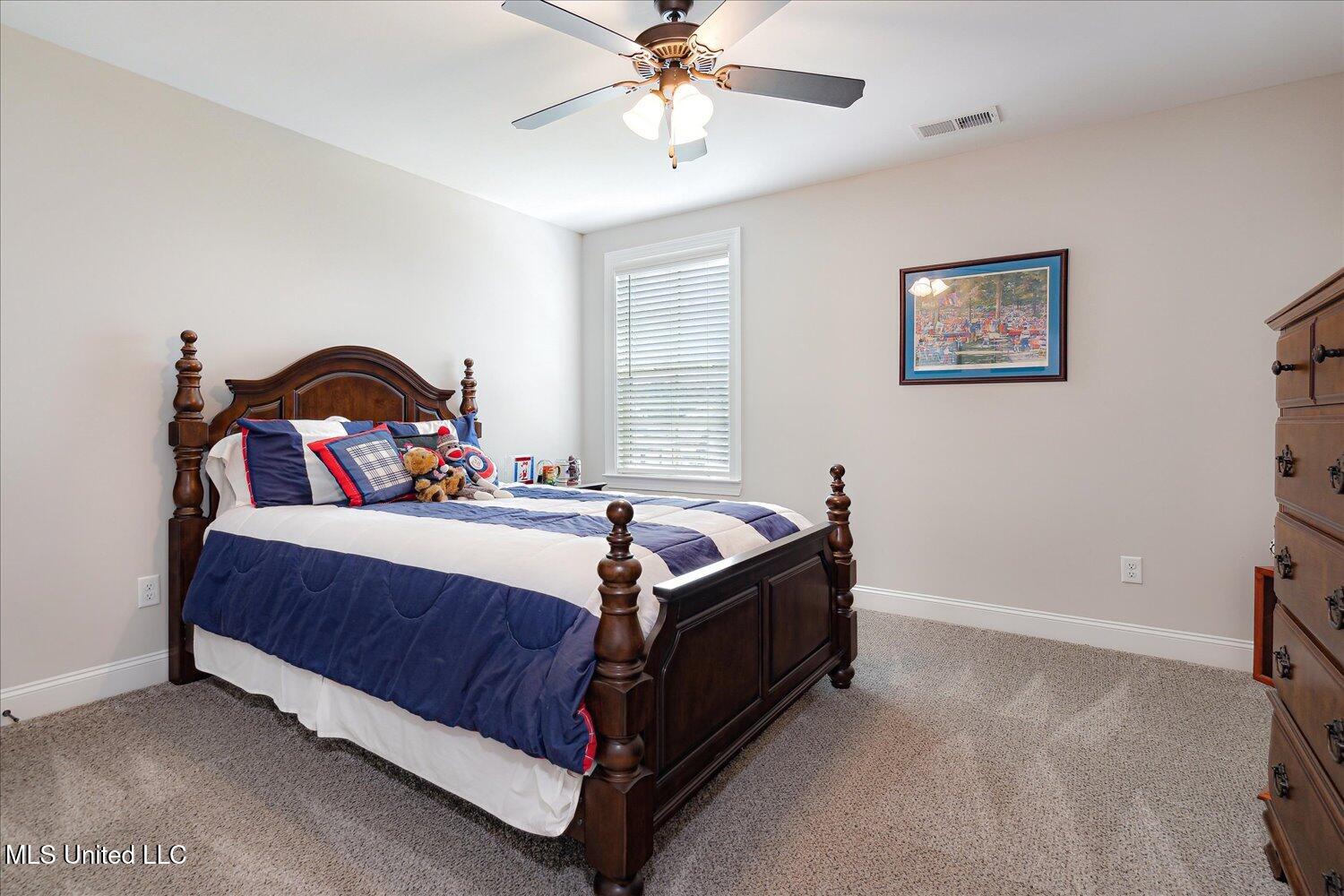 8063 Elizabeth Drive, Olive Branch, Mississippi image 36