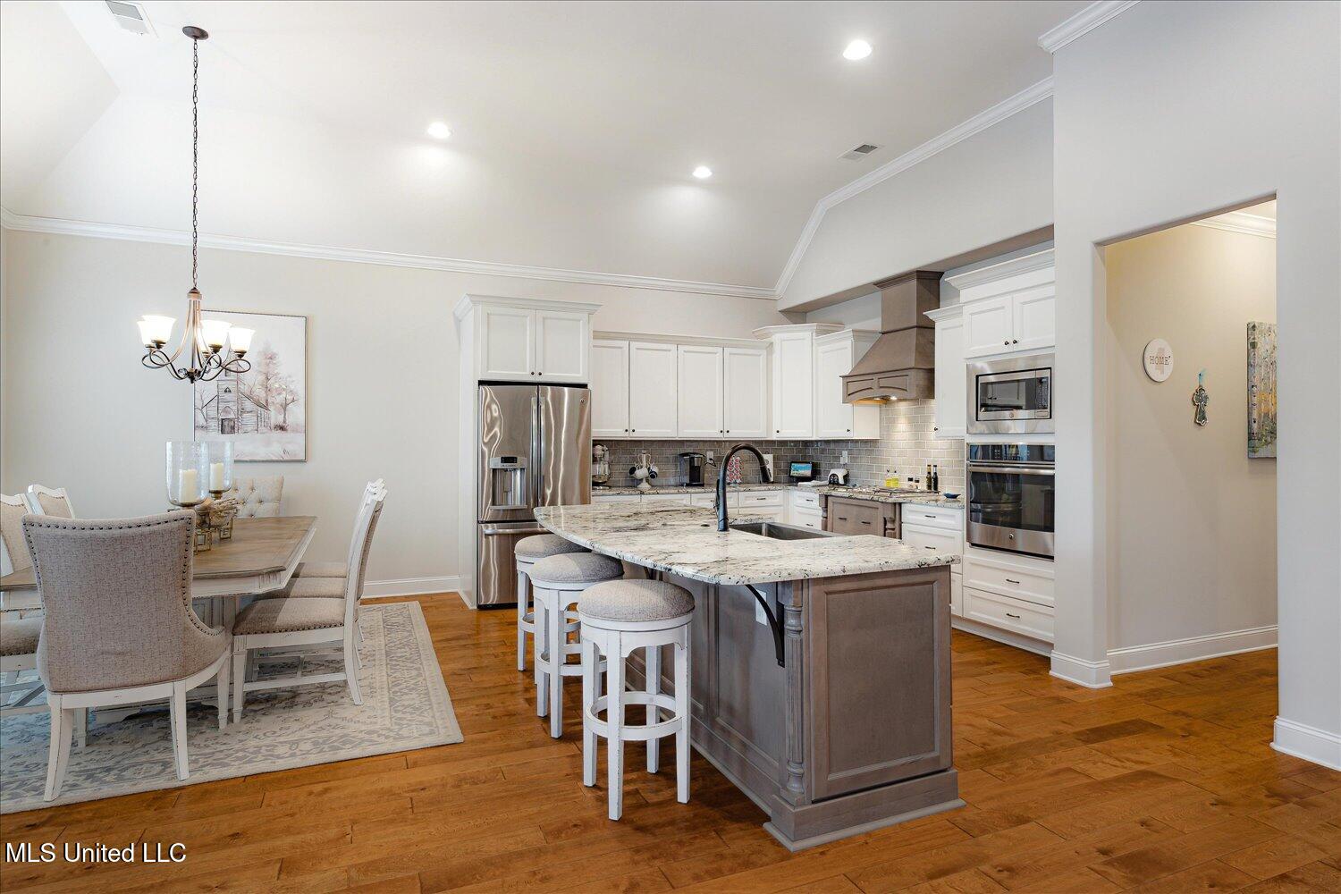 8063 Elizabeth Drive, Olive Branch, Mississippi image 20