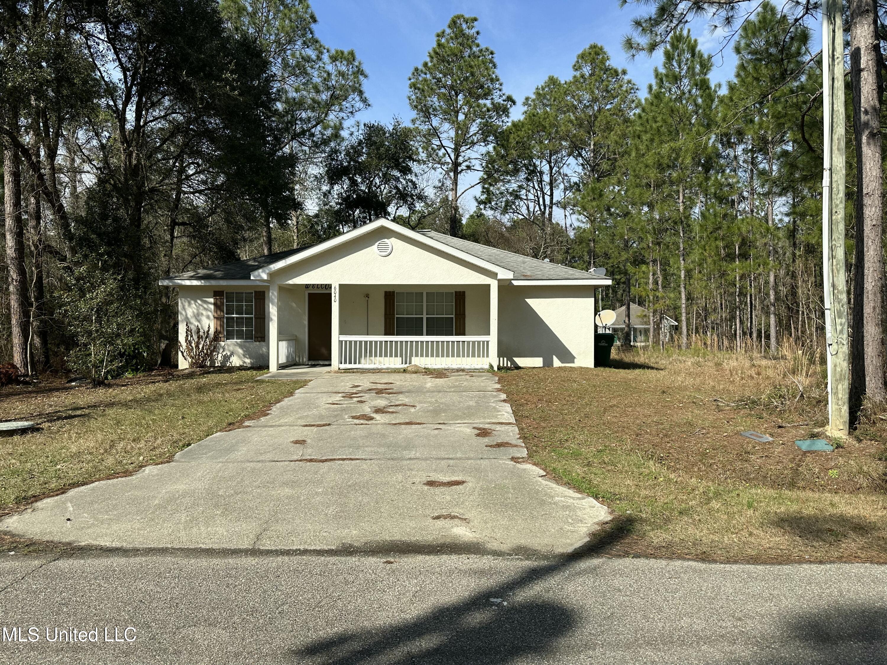 6040 W Forrest Street, Bay Saint Louis, Mississippi image 1