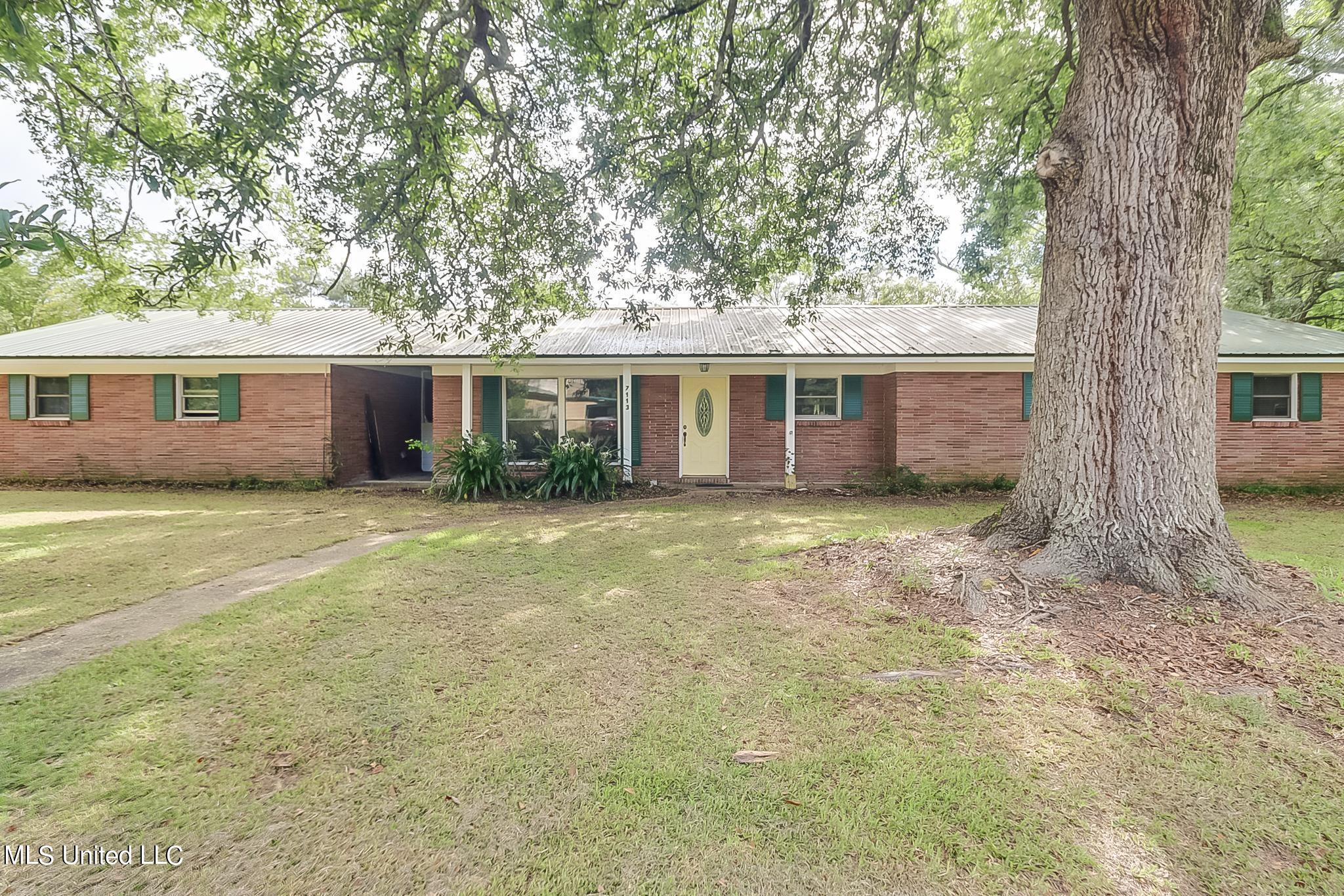 7113 Elder Ferry Road, Moss Point, Mississippi image 1