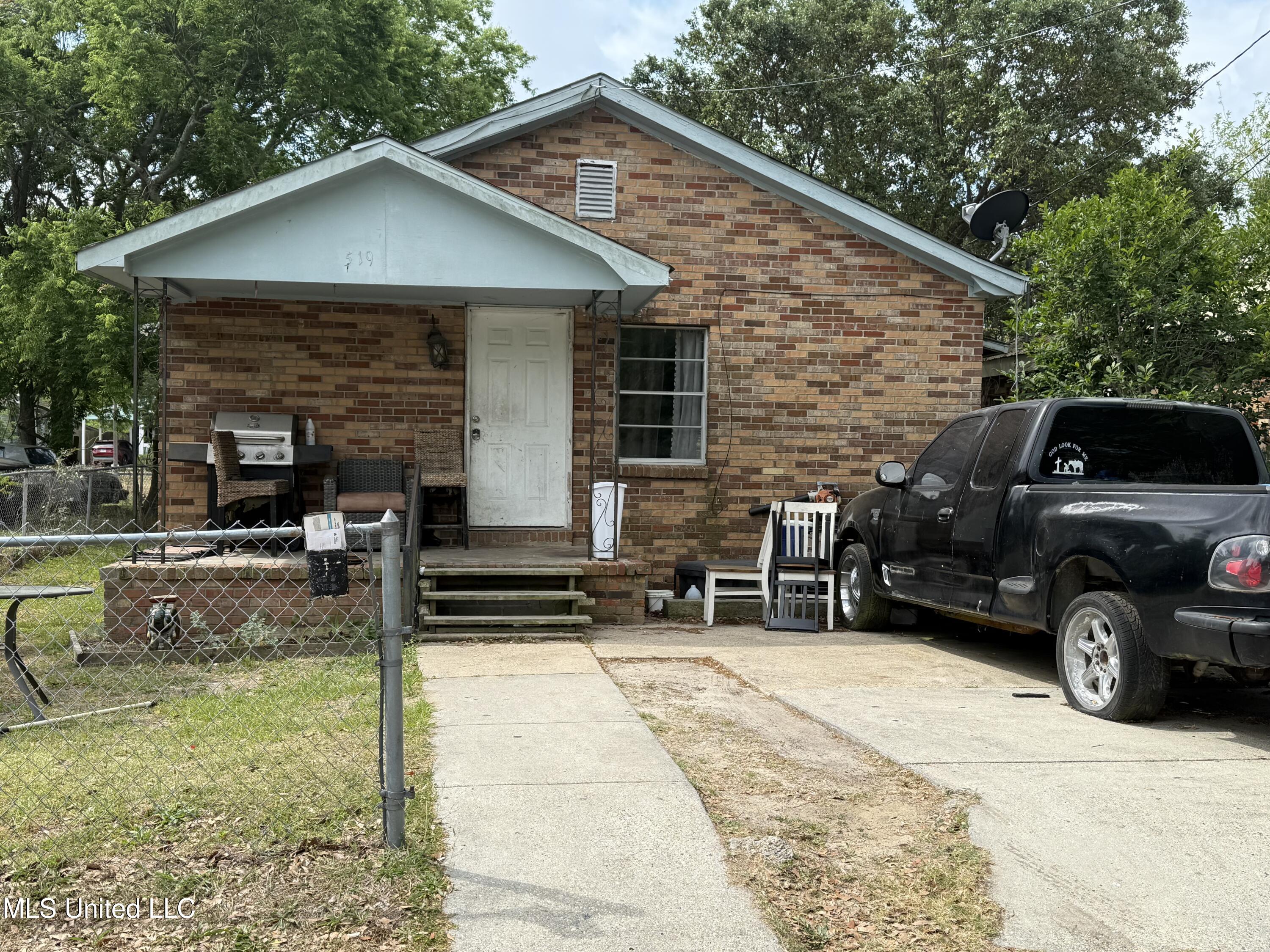 519 Copp Street, Biloxi, Mississippi image 1
