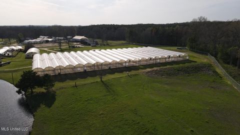 Vacant Land For Sale - 4450 Parsons Road<br/> Raymond, MS 39154