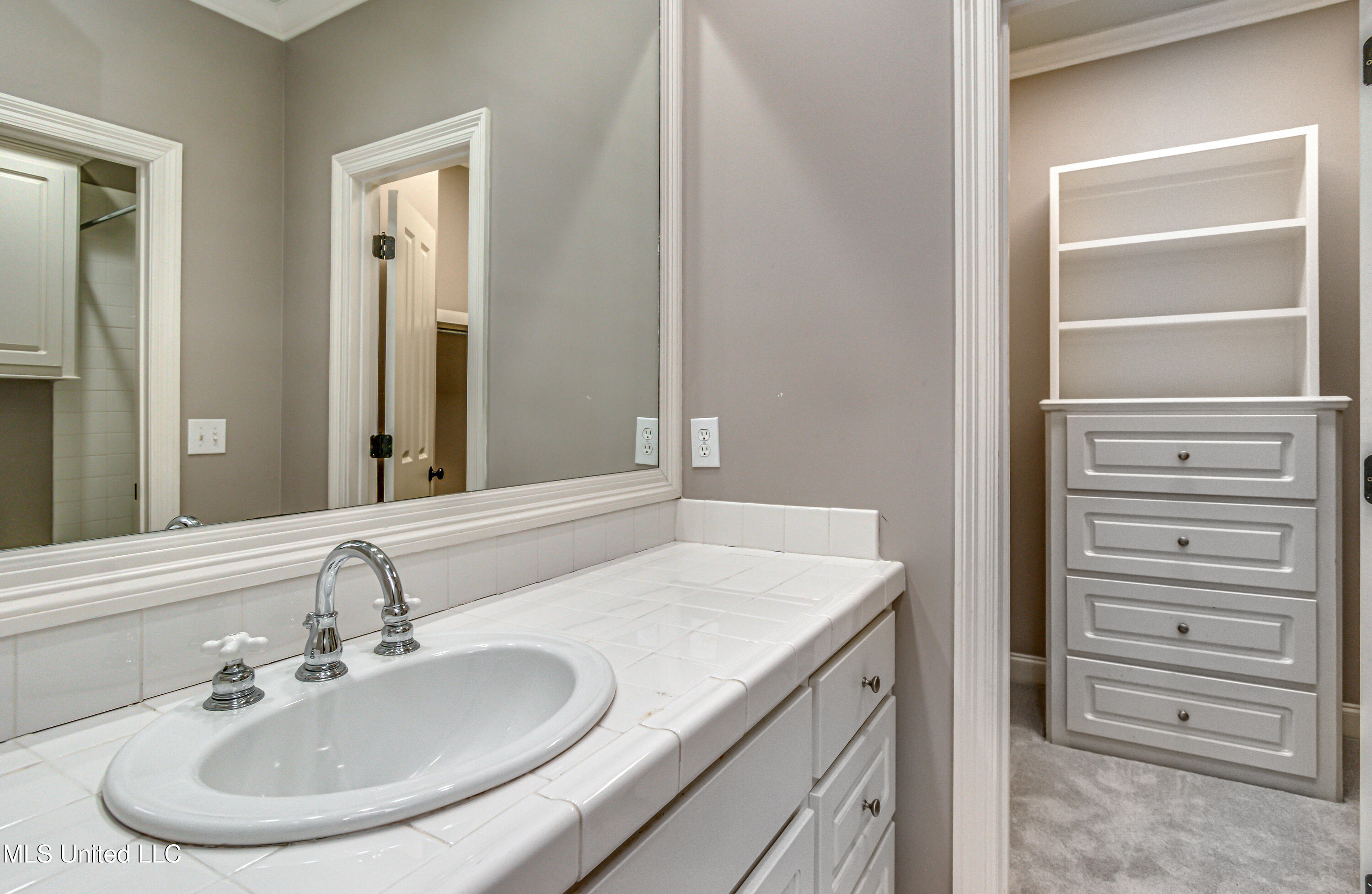 Ridgeland, Mississippi 39157, United States, 5 Bedrooms Bedrooms, ,6 BathroomsBathrooms,Residential,Active,13533