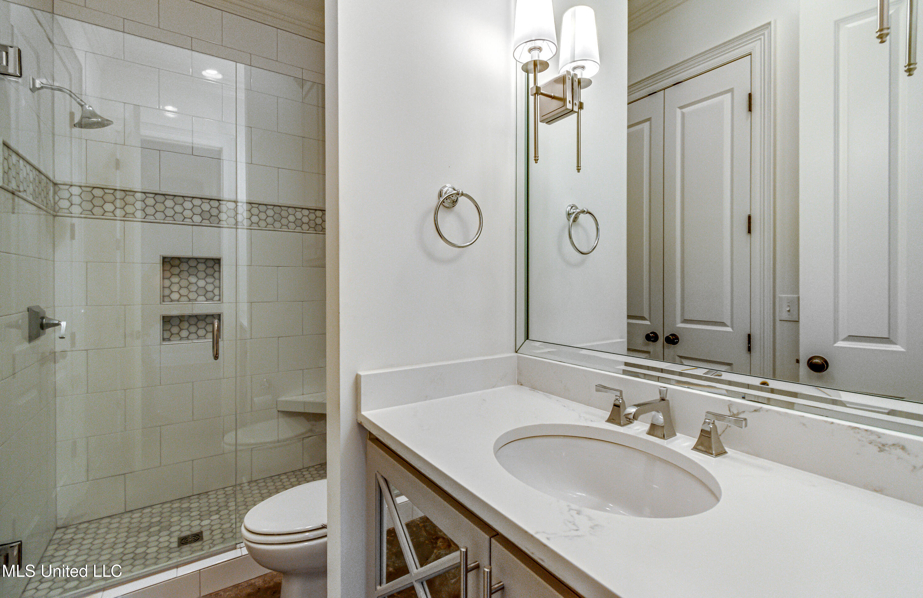 Ridgeland, Mississippi 39157, United States, 5 Bedrooms Bedrooms, ,6 BathroomsBathrooms,Residential,Active,13533