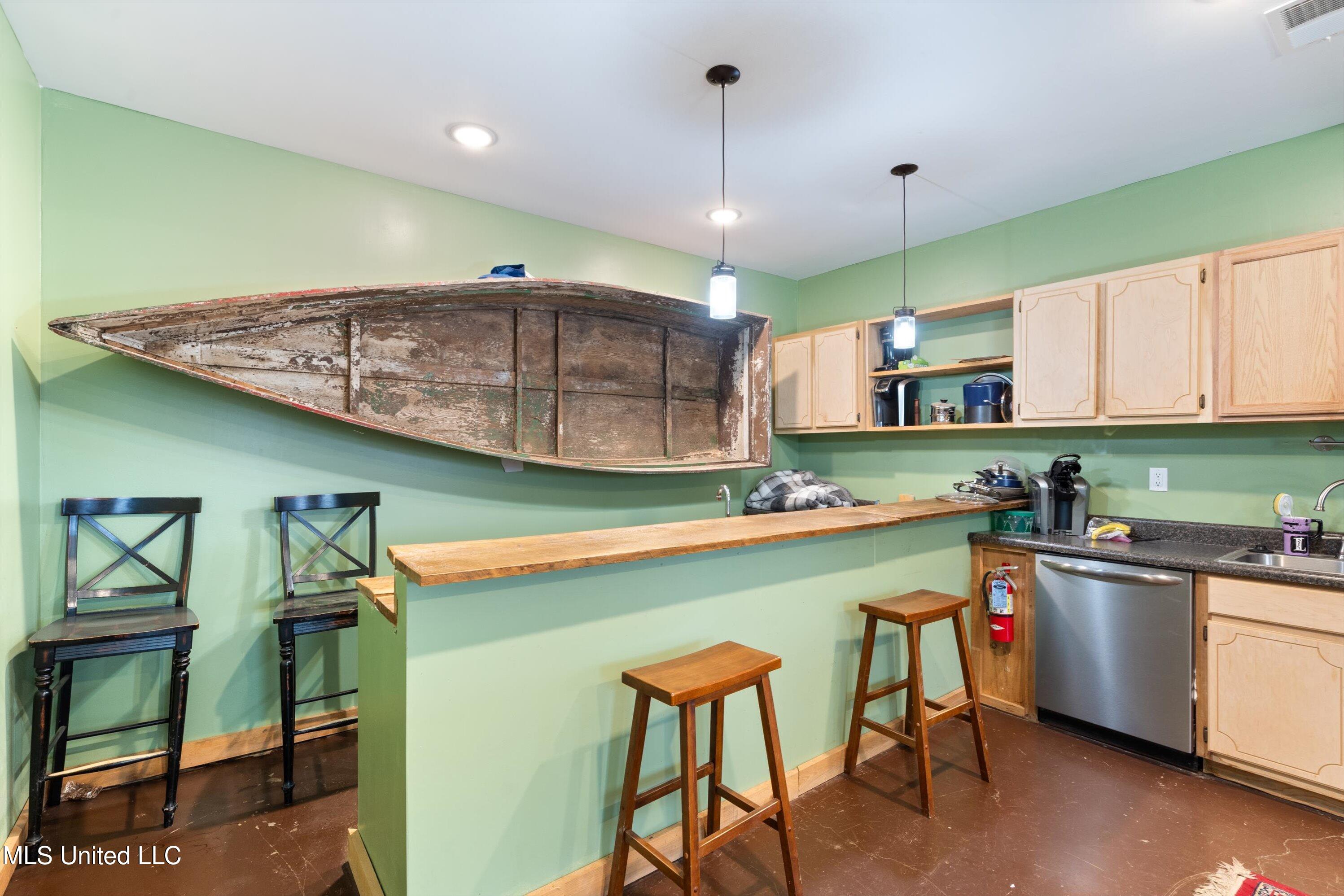 Dundee, Mississippi 38626, United States, 23 Bedrooms Bedrooms, ,11 BathroomsBathrooms,Residential,Active,35933