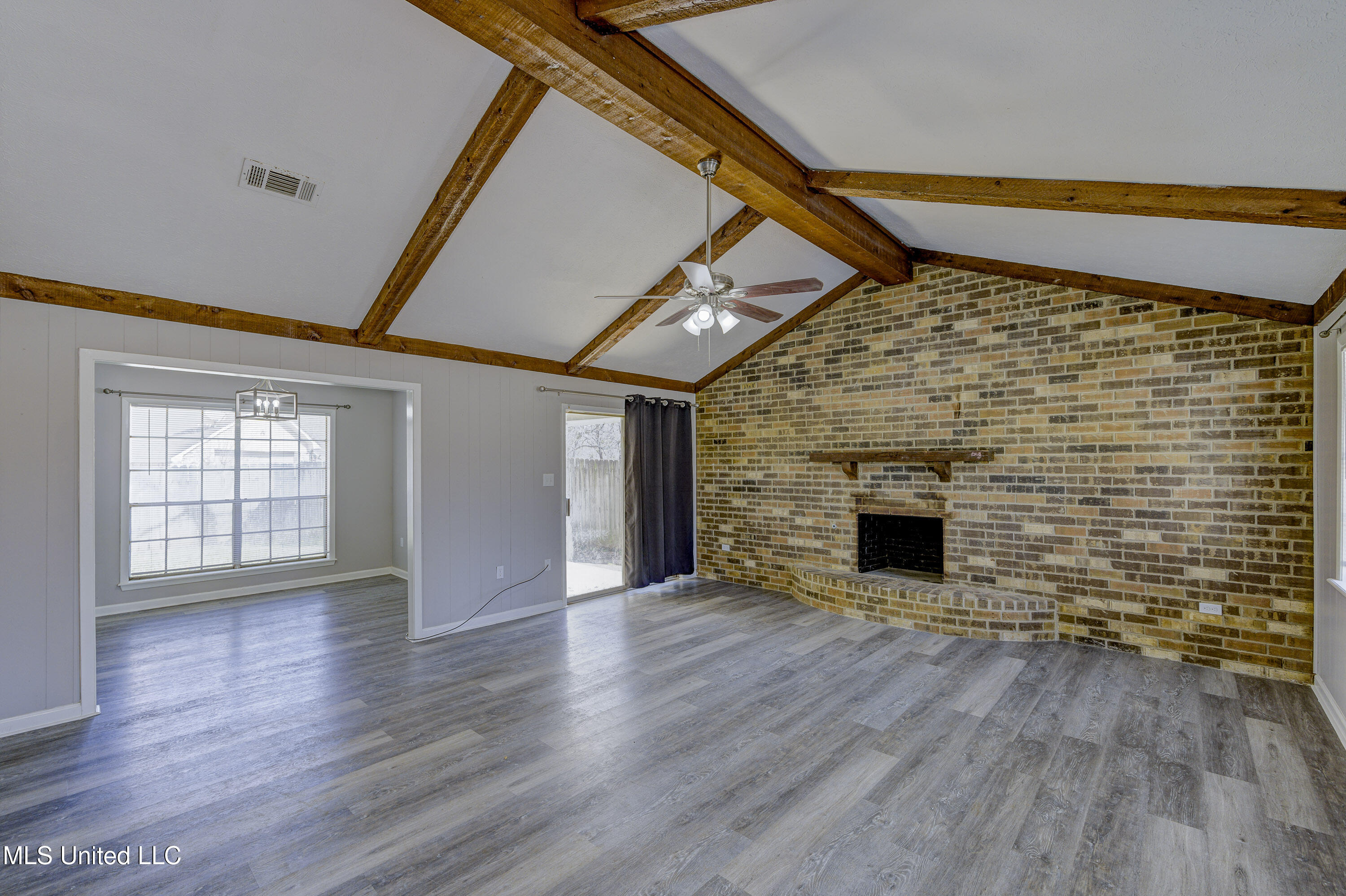212 Pebble Brook Drive, Clinton, Mississippi image 13