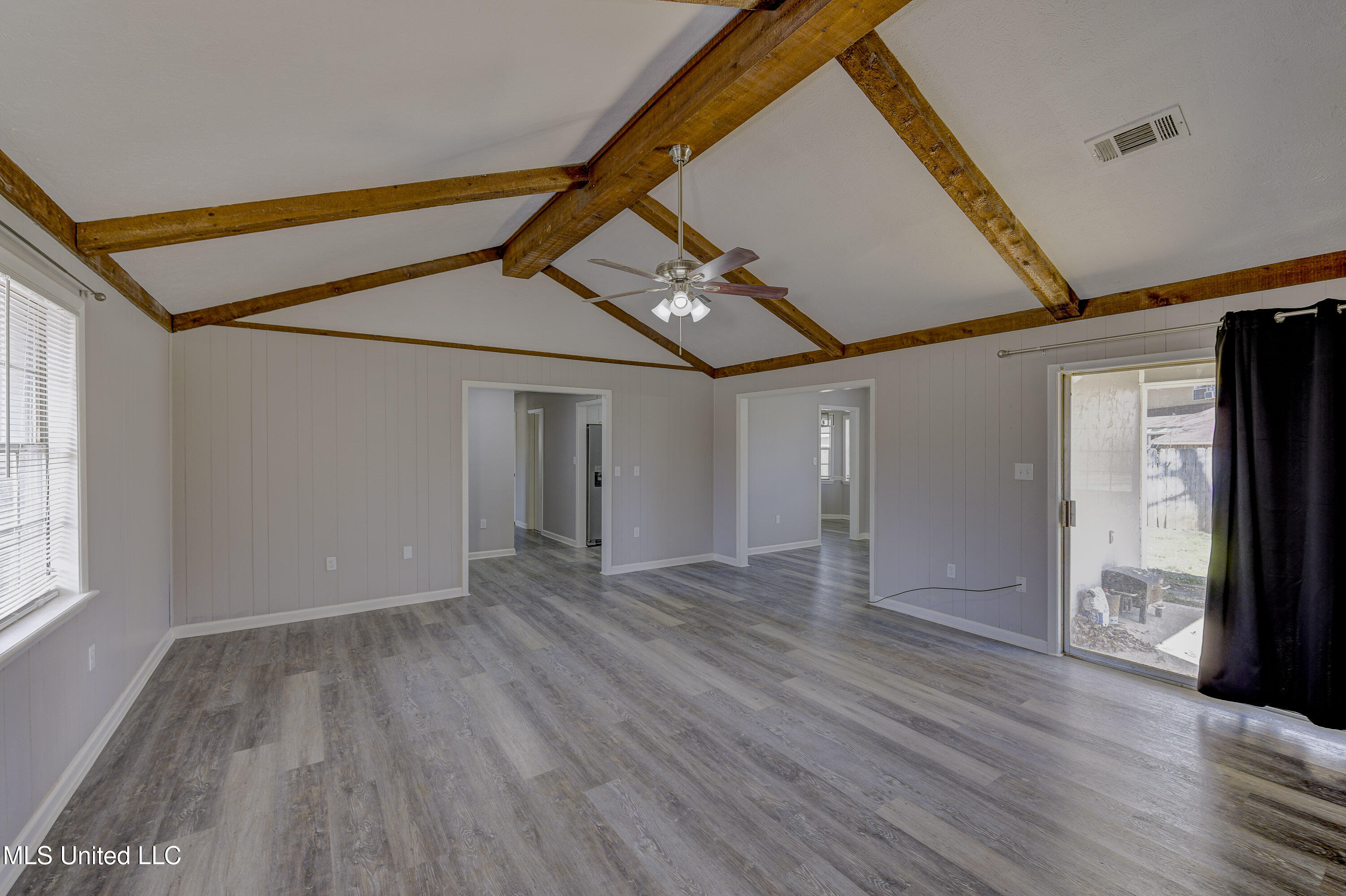 212 Pebble Brook Drive, Clinton, Mississippi image 14