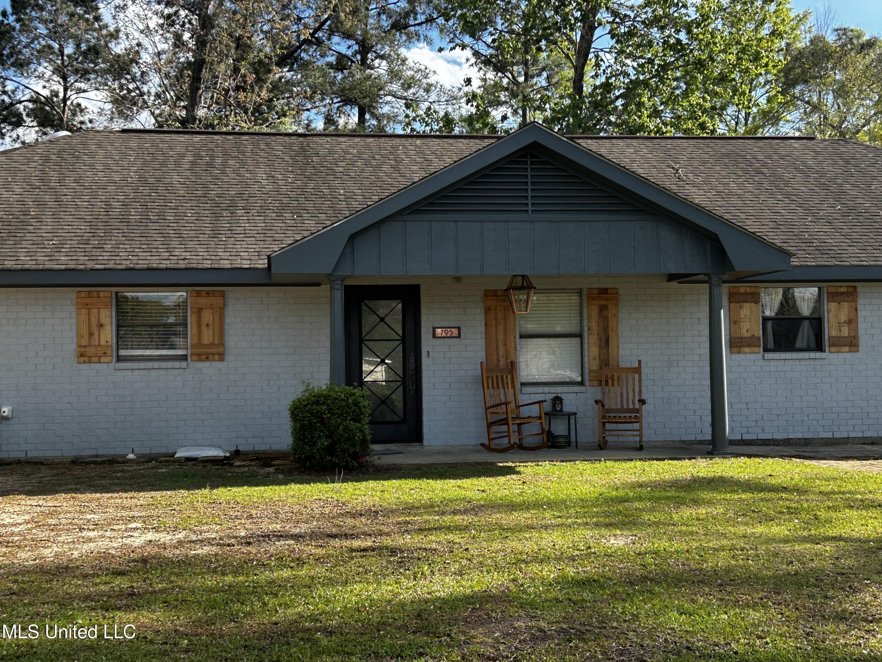 705 E Lakeshore Drive, Carriere, Mississippi image 33