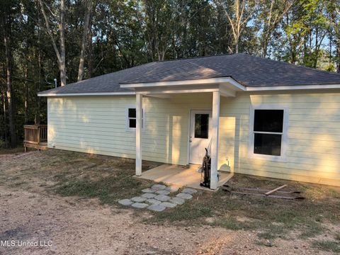 Homes For Sale - 549 S Ridge Road<br/> Sarah, MS 38665