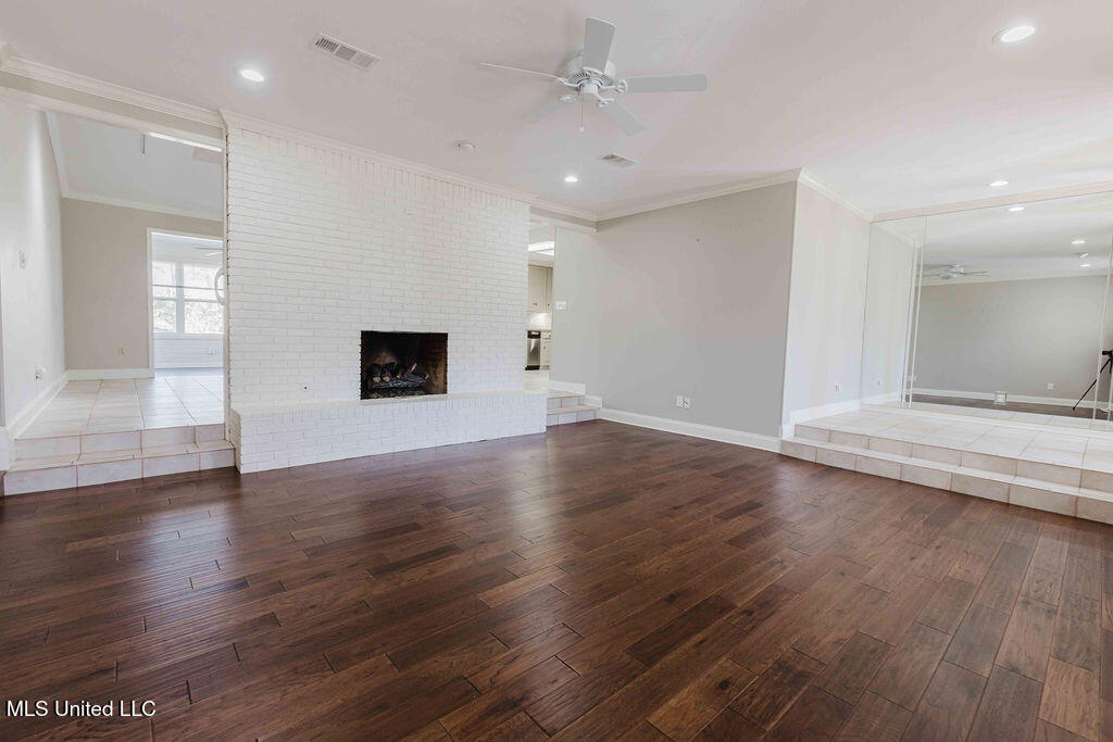 124 Richmond Drive, Brandon, Mississippi image 9