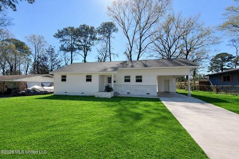 Homes For Sale - 947 Witsell Road<br/> Jackson, MS 39206