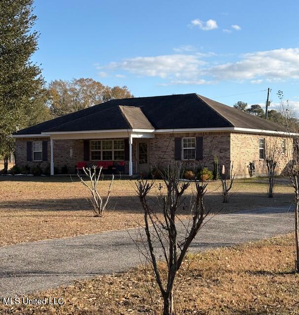 147 Howells Ferry Road