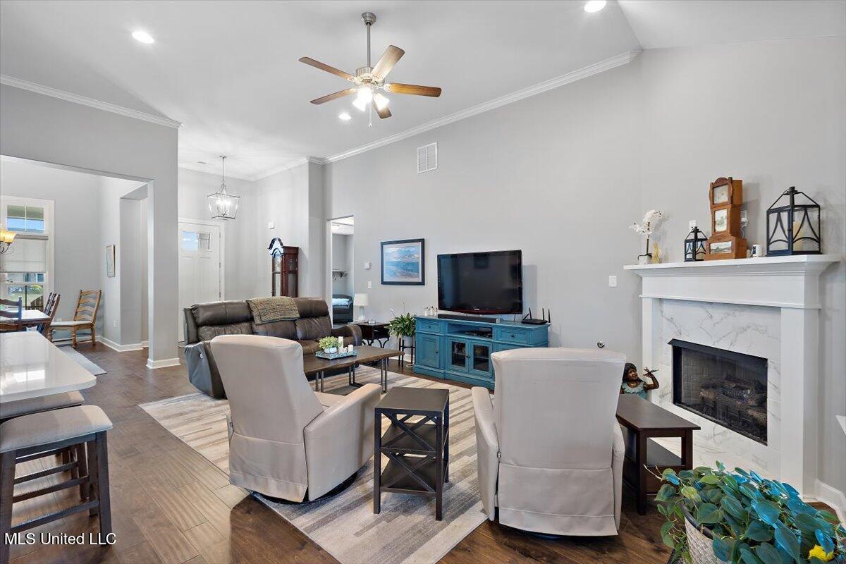5334 Kensington Creek Drive, Southaven, Mississippi image 9