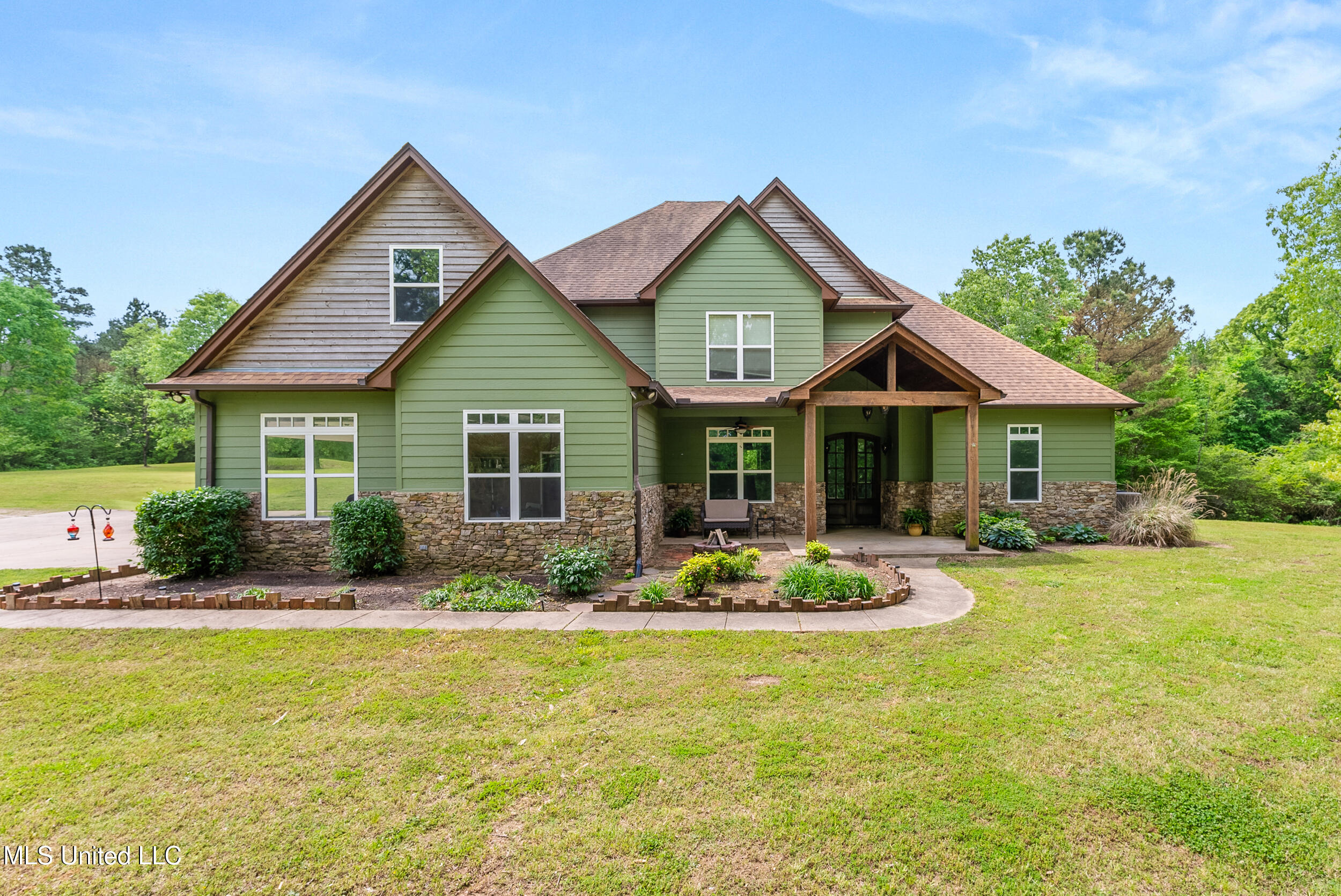 931 Strickland Road, Byhalia, Mississippi image 1