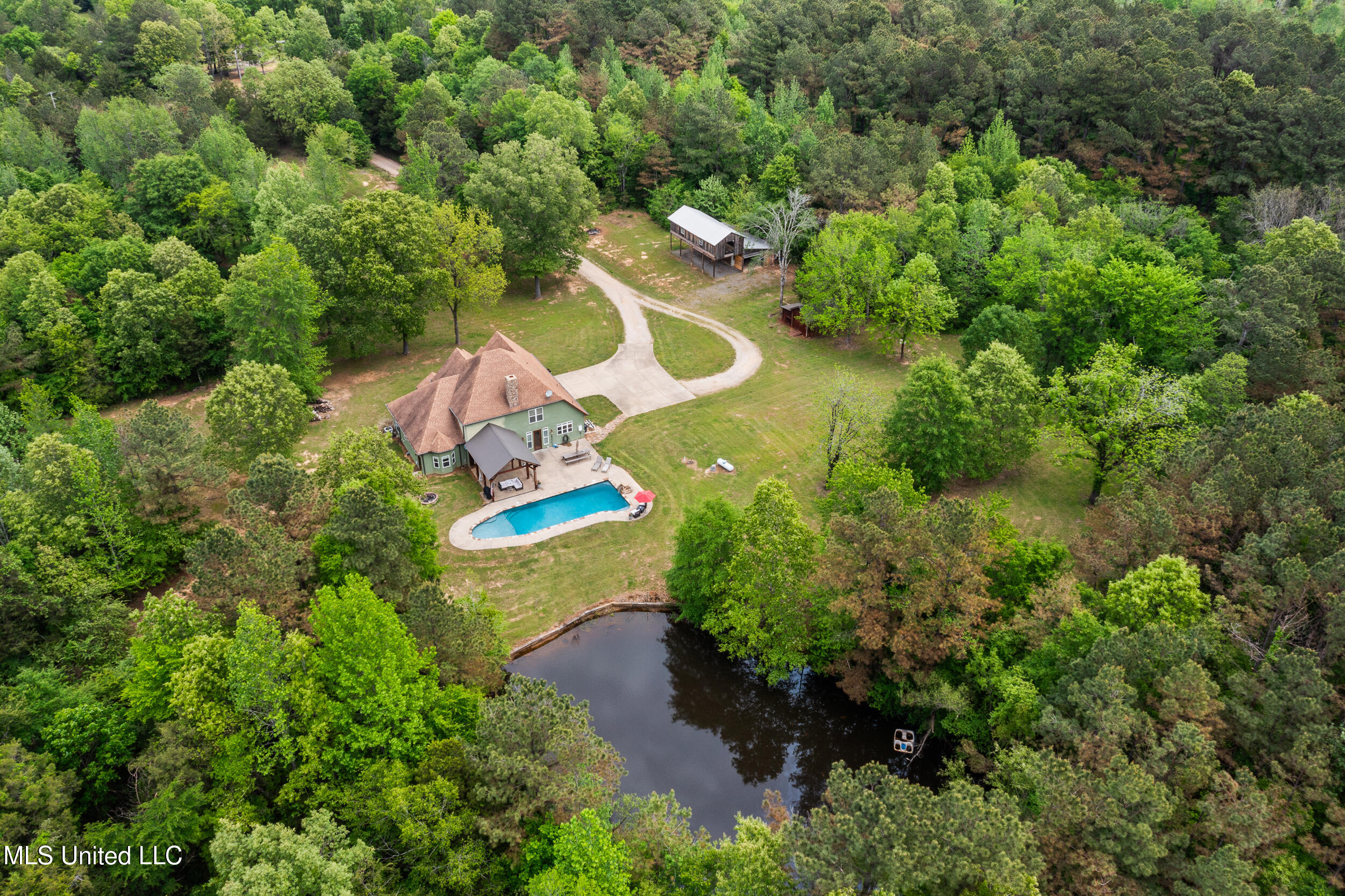 931 Strickland Road, Byhalia, Mississippi image 32