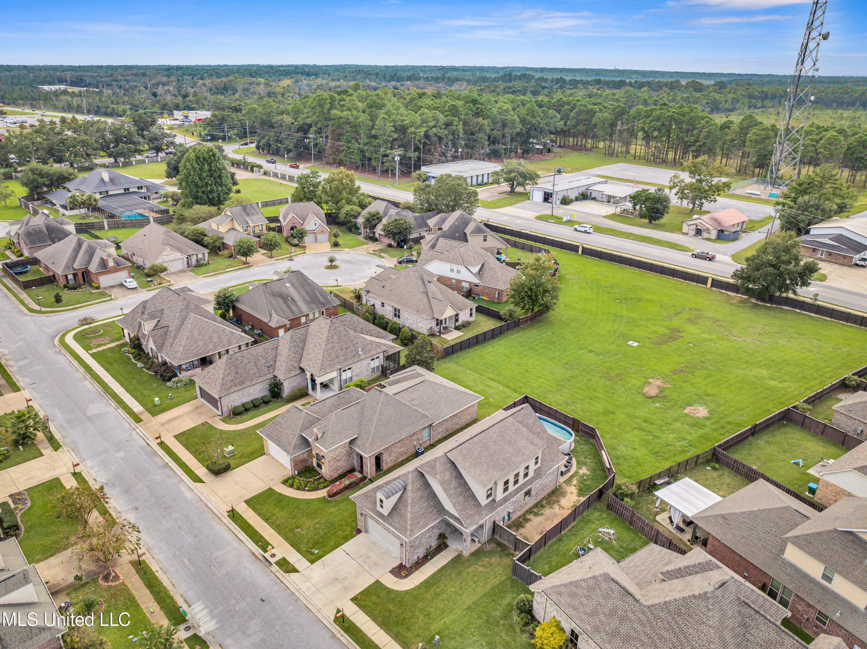 3901 Acadian Village Drive, Ocean Springs, Mississippi image 32