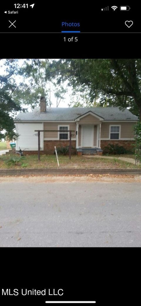 Single Family Residence in Gulfport MS 188 Markham Drive.jpg