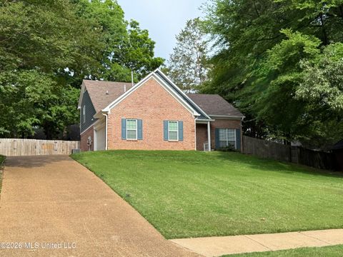Homes For Sale - 5881 Morganton Drive<br/> Olive Branch, MS 38654