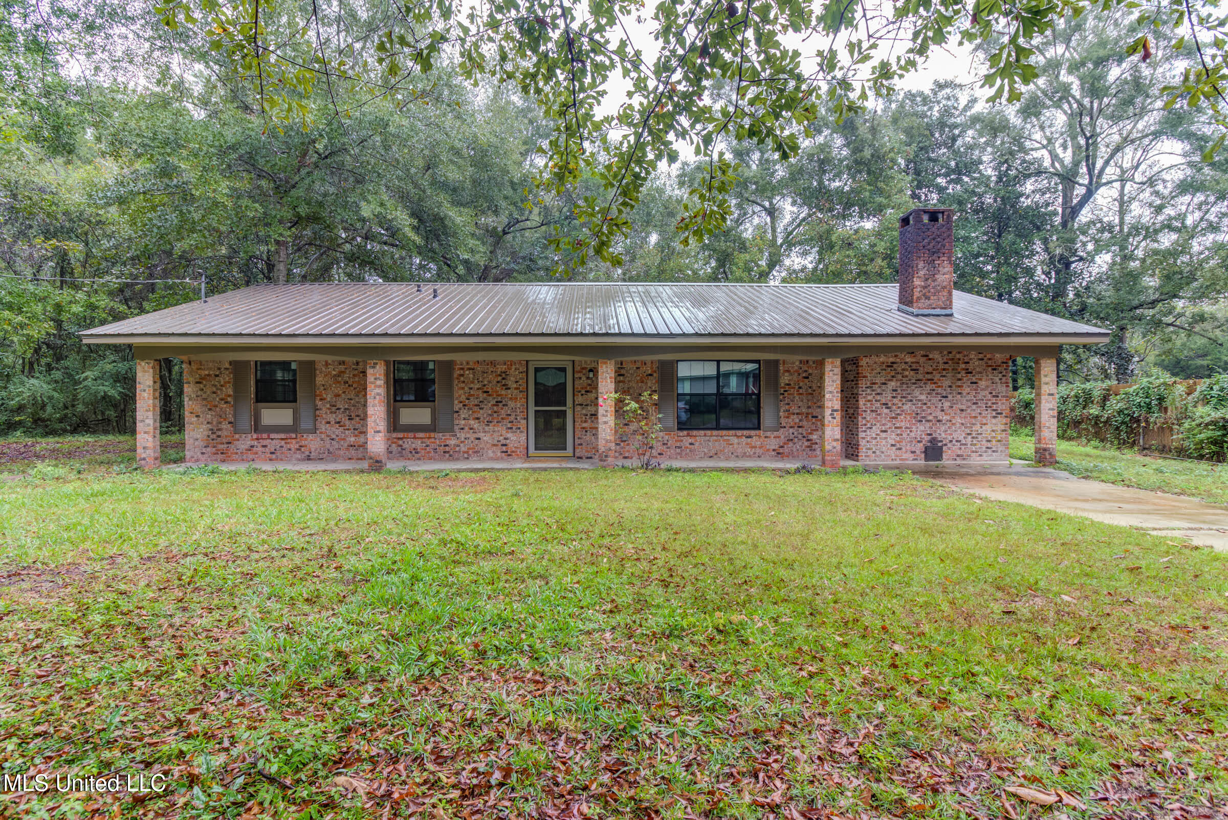 7416 Joy Drive, Gautier, Mississippi image 1