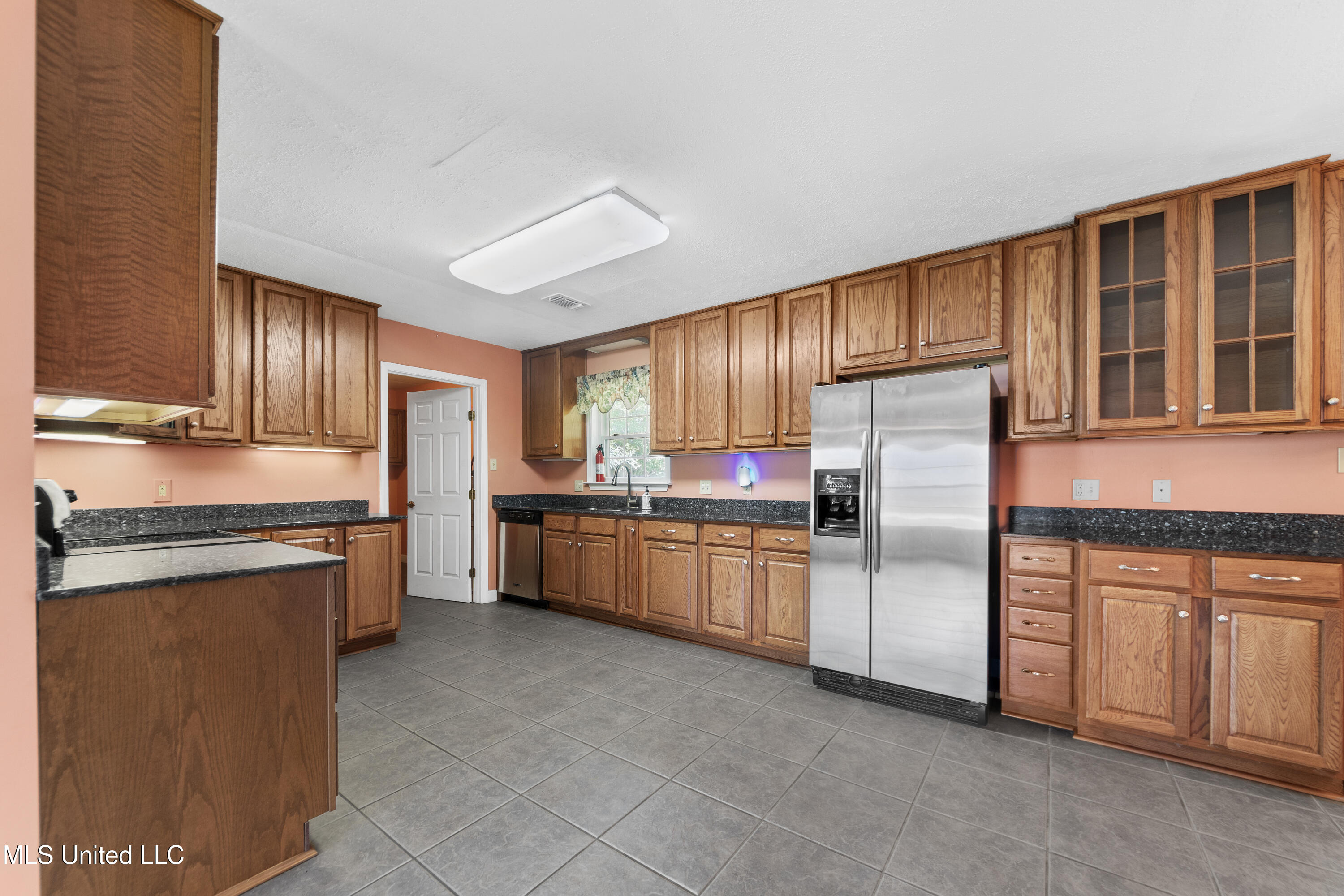223 Felicity Street, Bay Saint Louis, Mississippi image 6