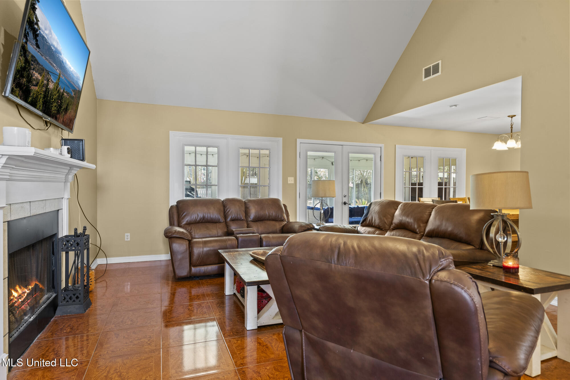 28 Ryan Circle, Long Beach, Mississippi image 5