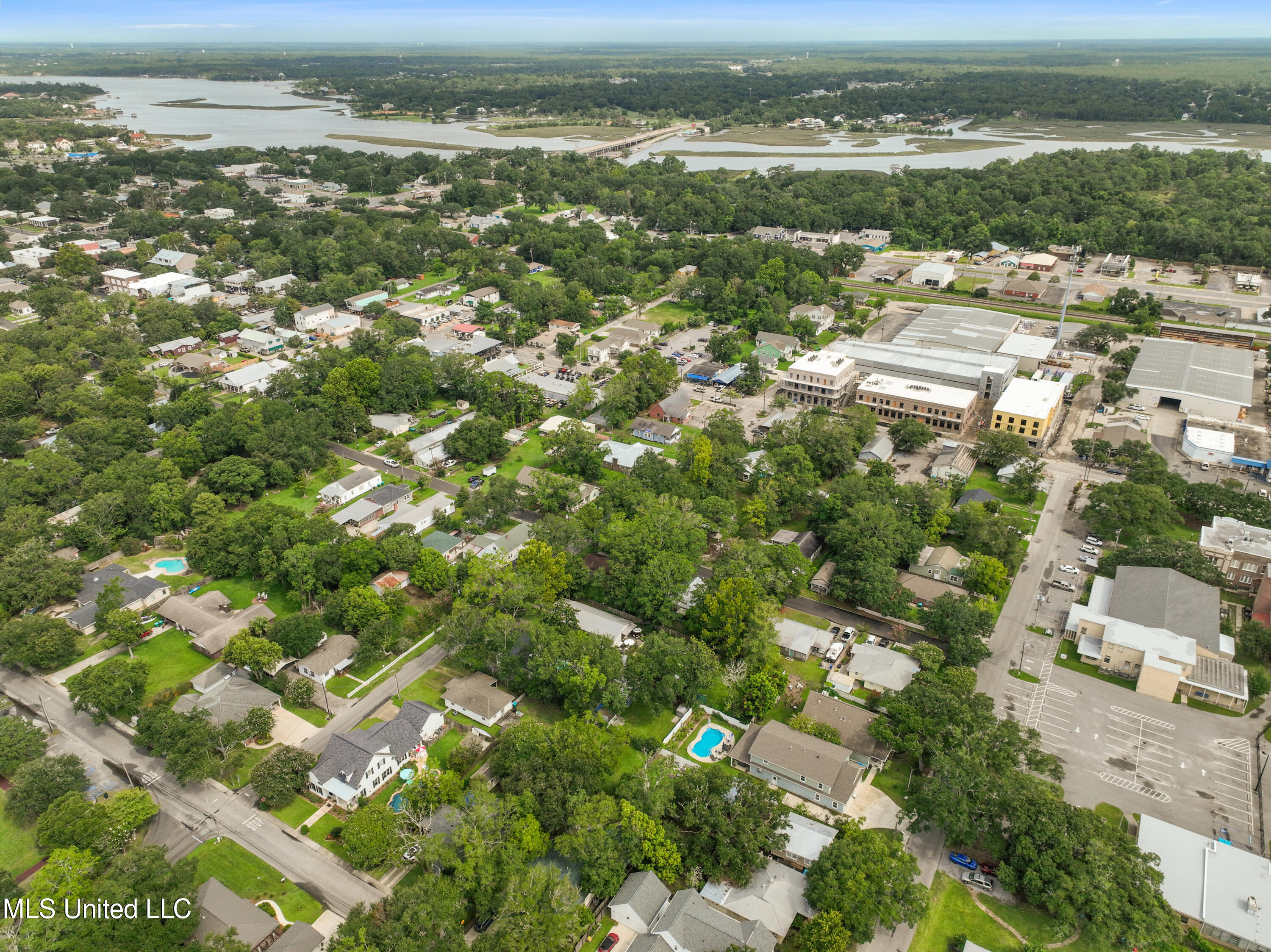 1513 Porter Avenue, Ocean Springs, Mississippi image 17