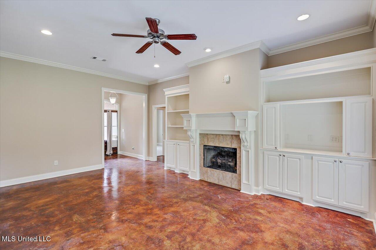 733 Forest Woods Drive, Jackson, Mississippi image 9