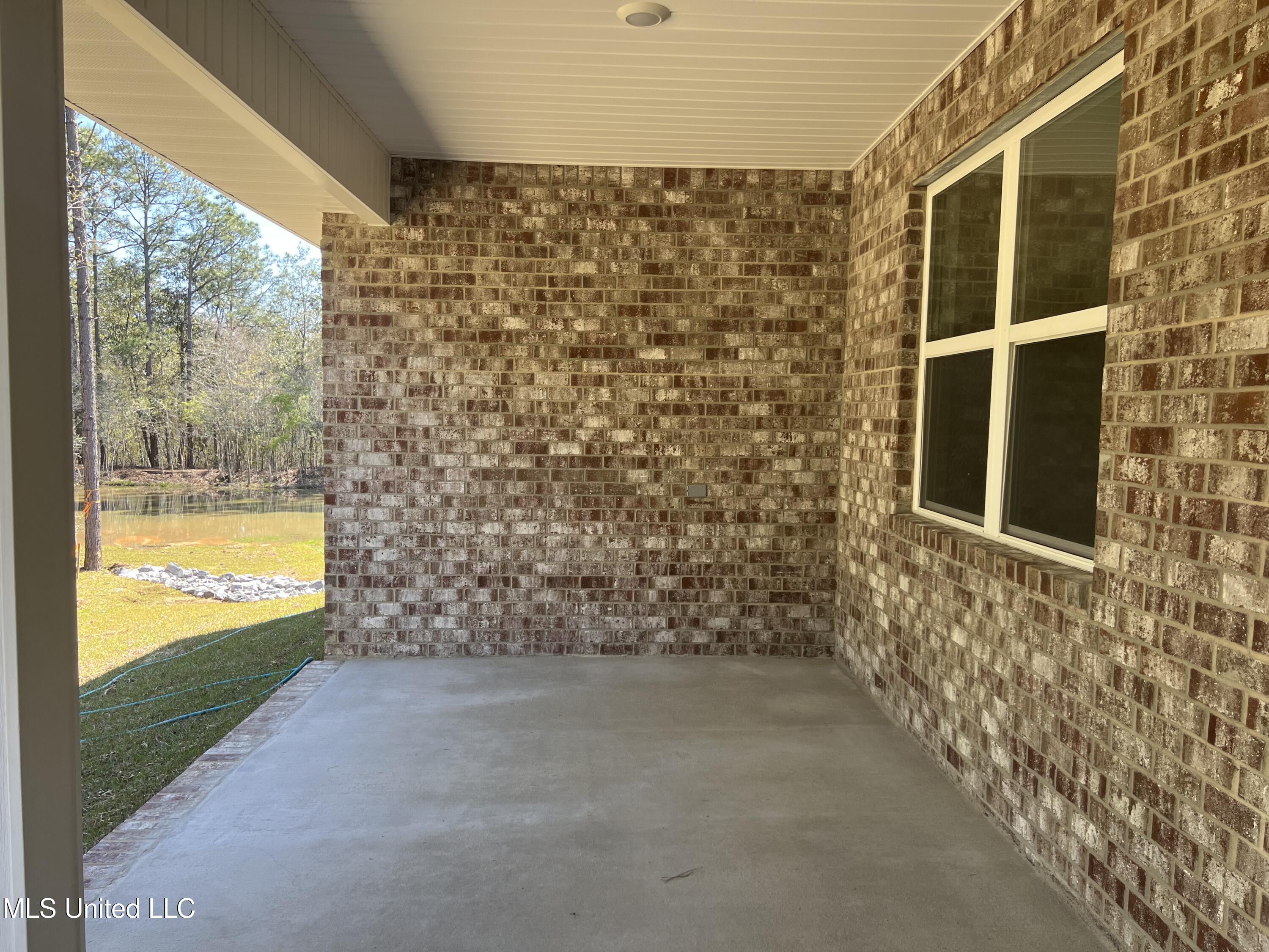 15784 Rachael Drive, Gulfport, Mississippi image 31