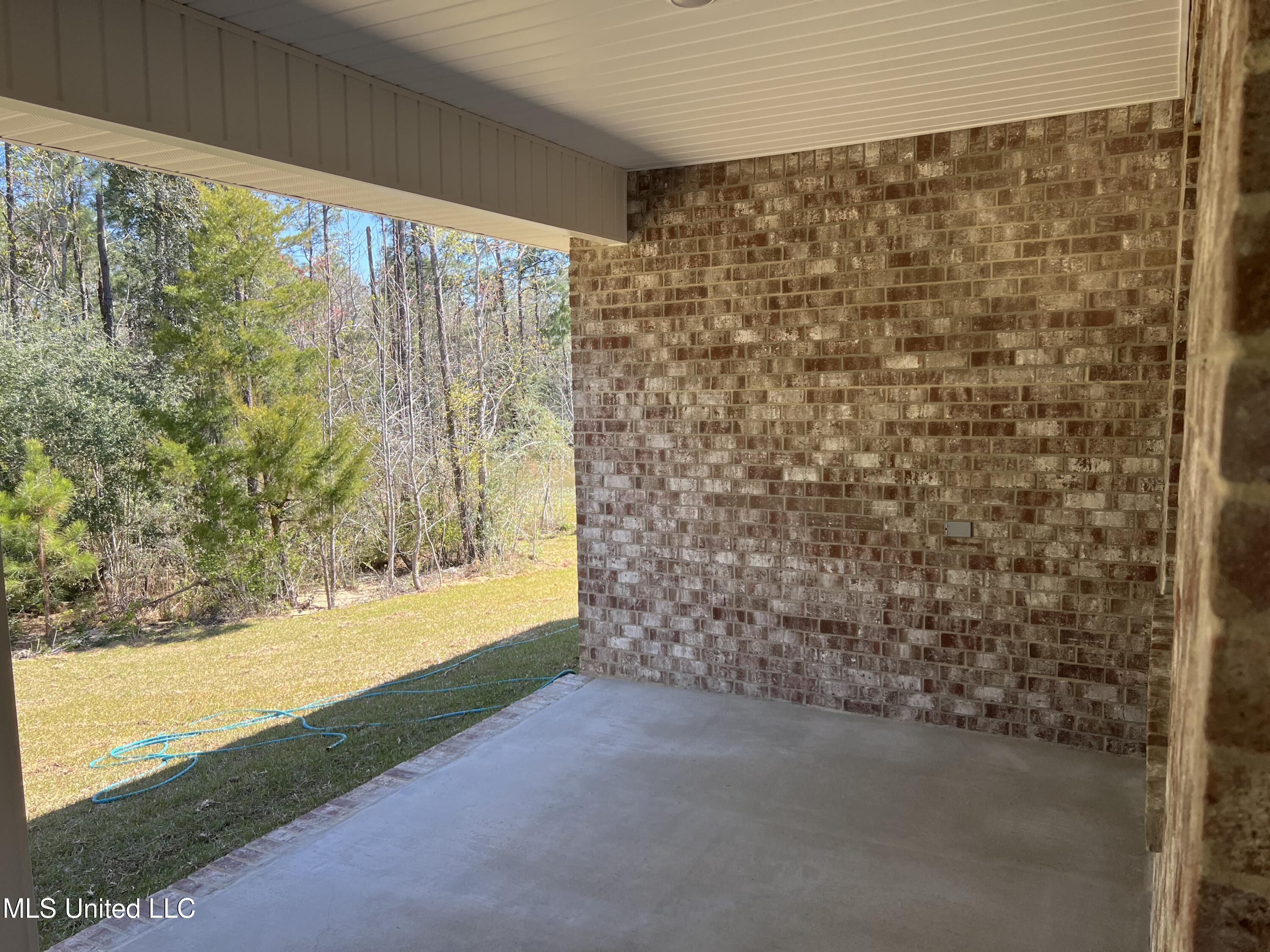 15784 Rachael Drive, Gulfport, Mississippi image 28