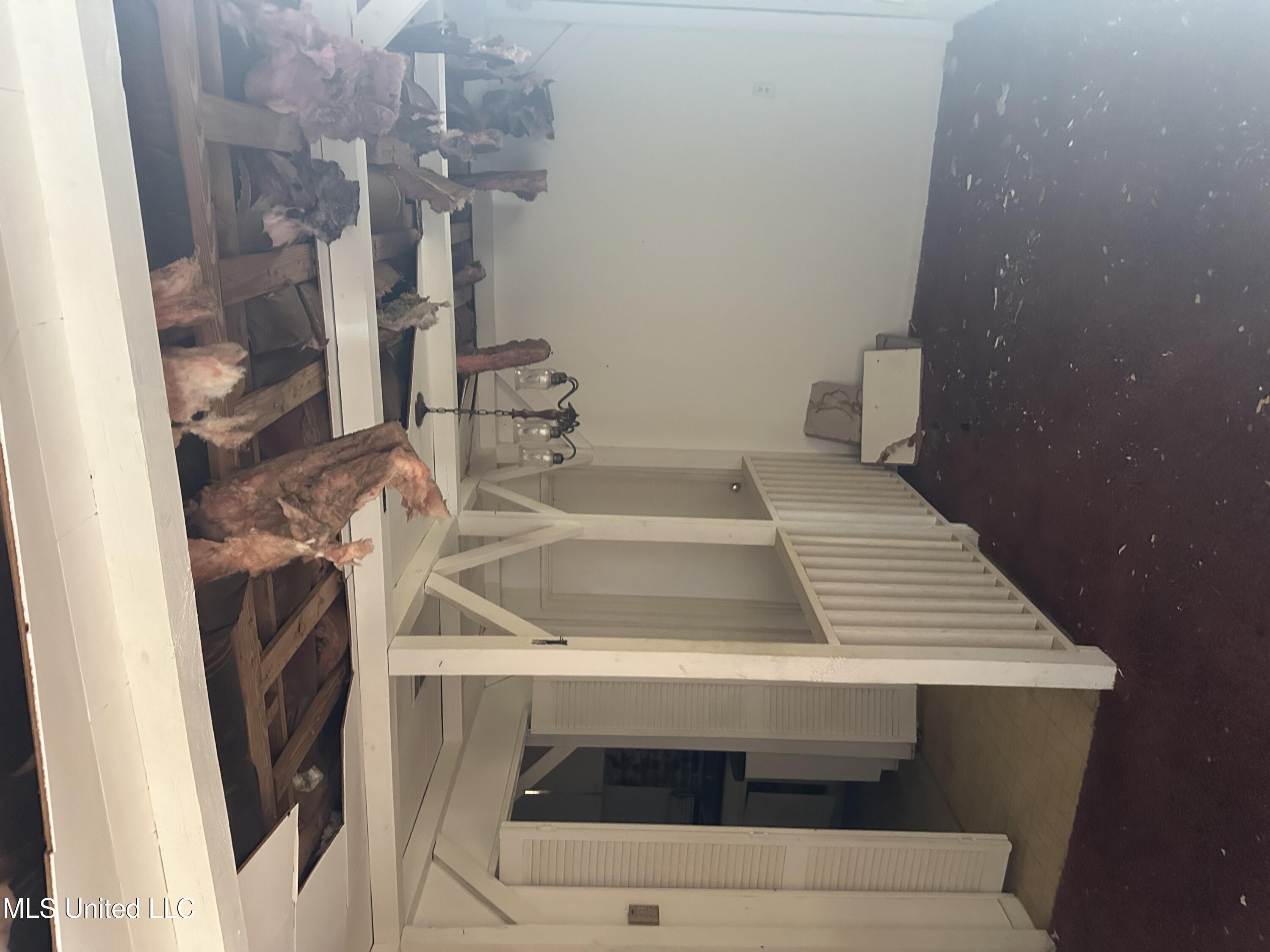 Gulfport, Mississippi 39501, United States, 2 Bedrooms Bedrooms, ,2 BathroomsBathrooms,Residential,Active,245502