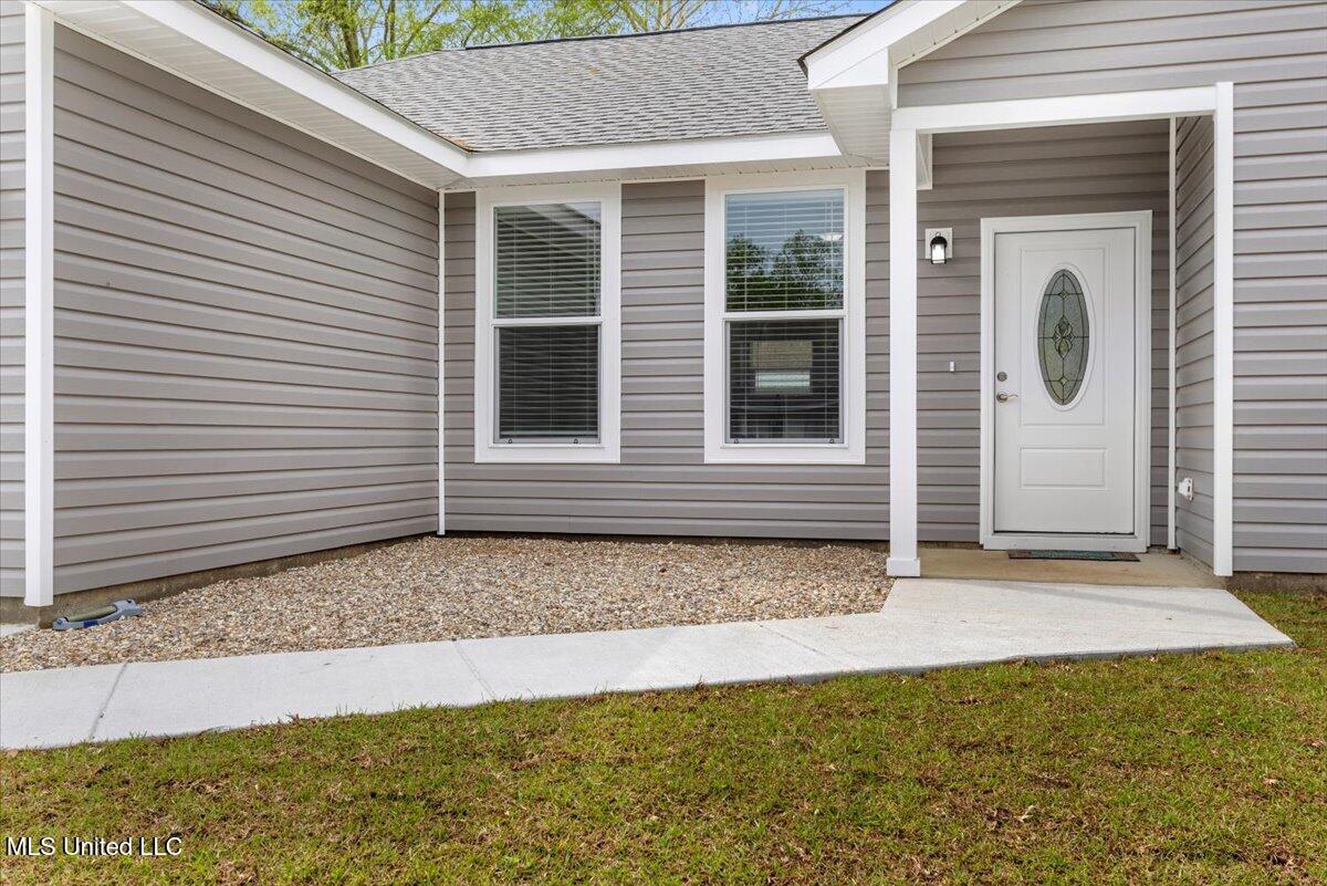 12509 W Canterbury Drive, Ocean Springs, Mississippi image 4