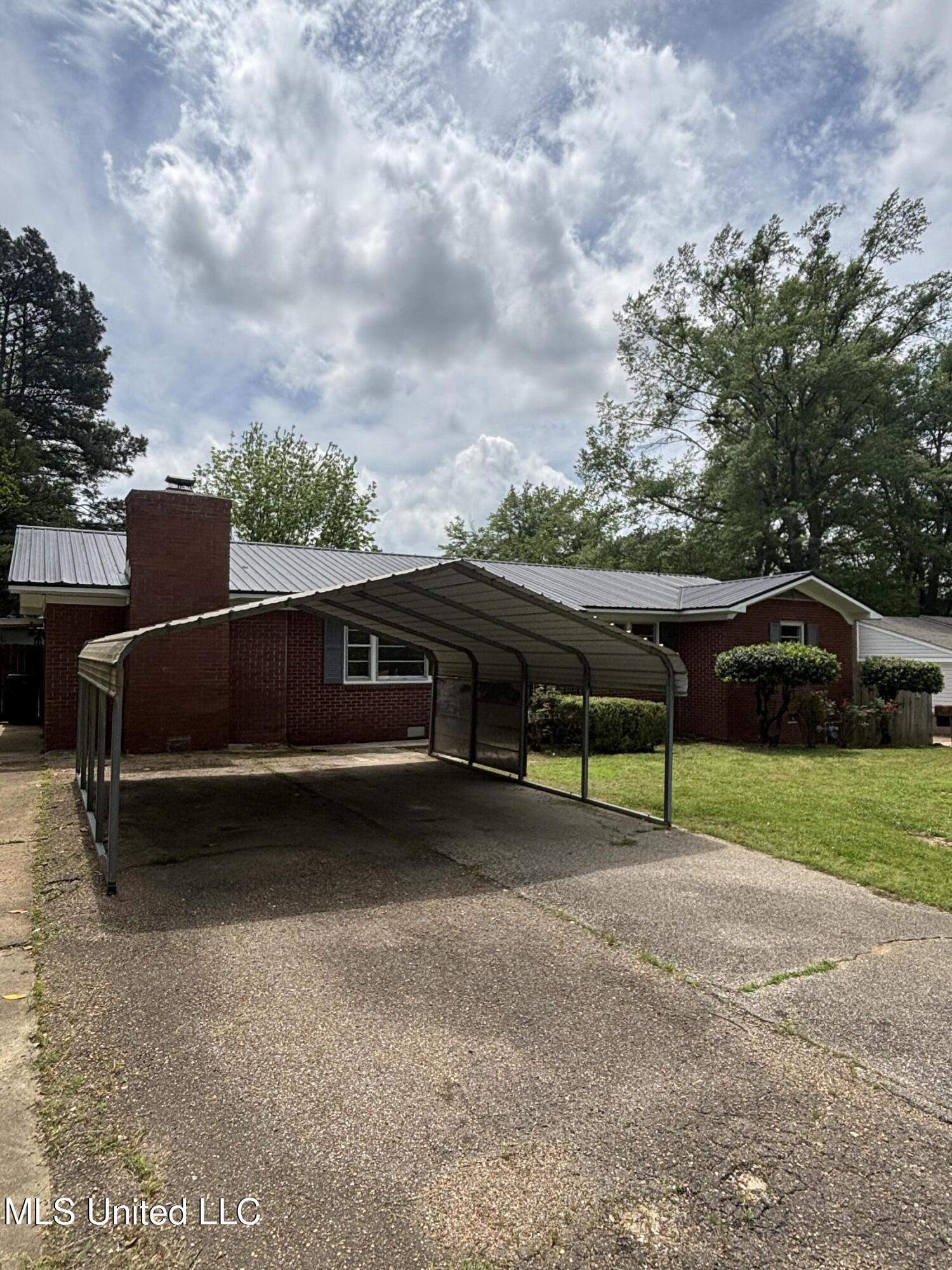 659 Coleman Avenue, Holly Springs, Mississippi image 3