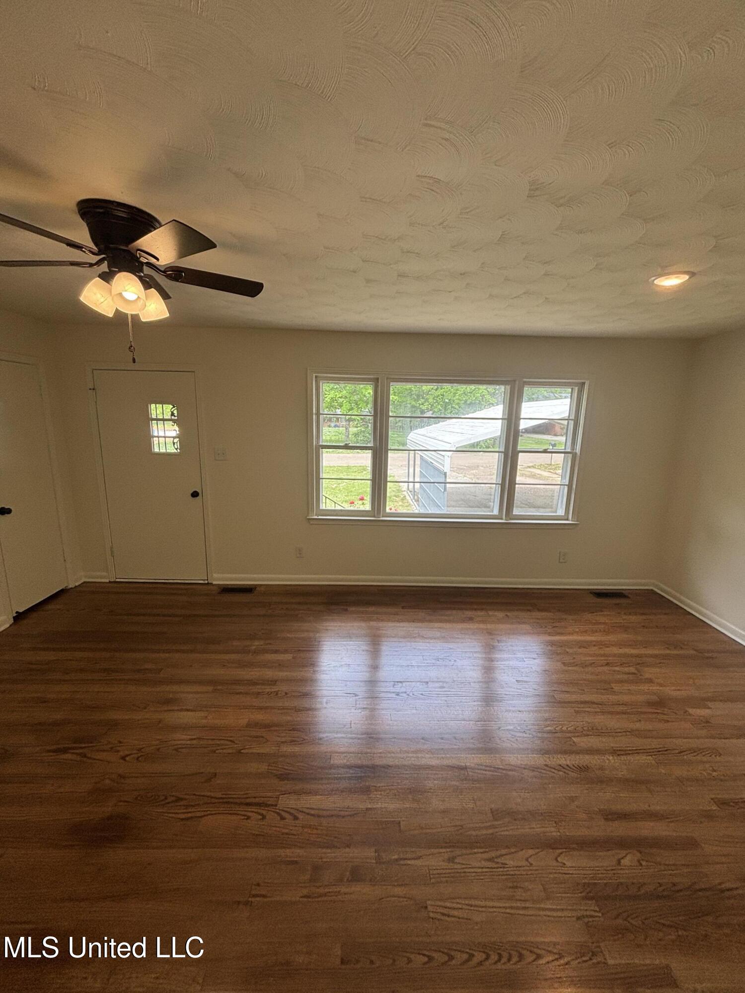 659 Coleman Avenue, Holly Springs, Mississippi image 9