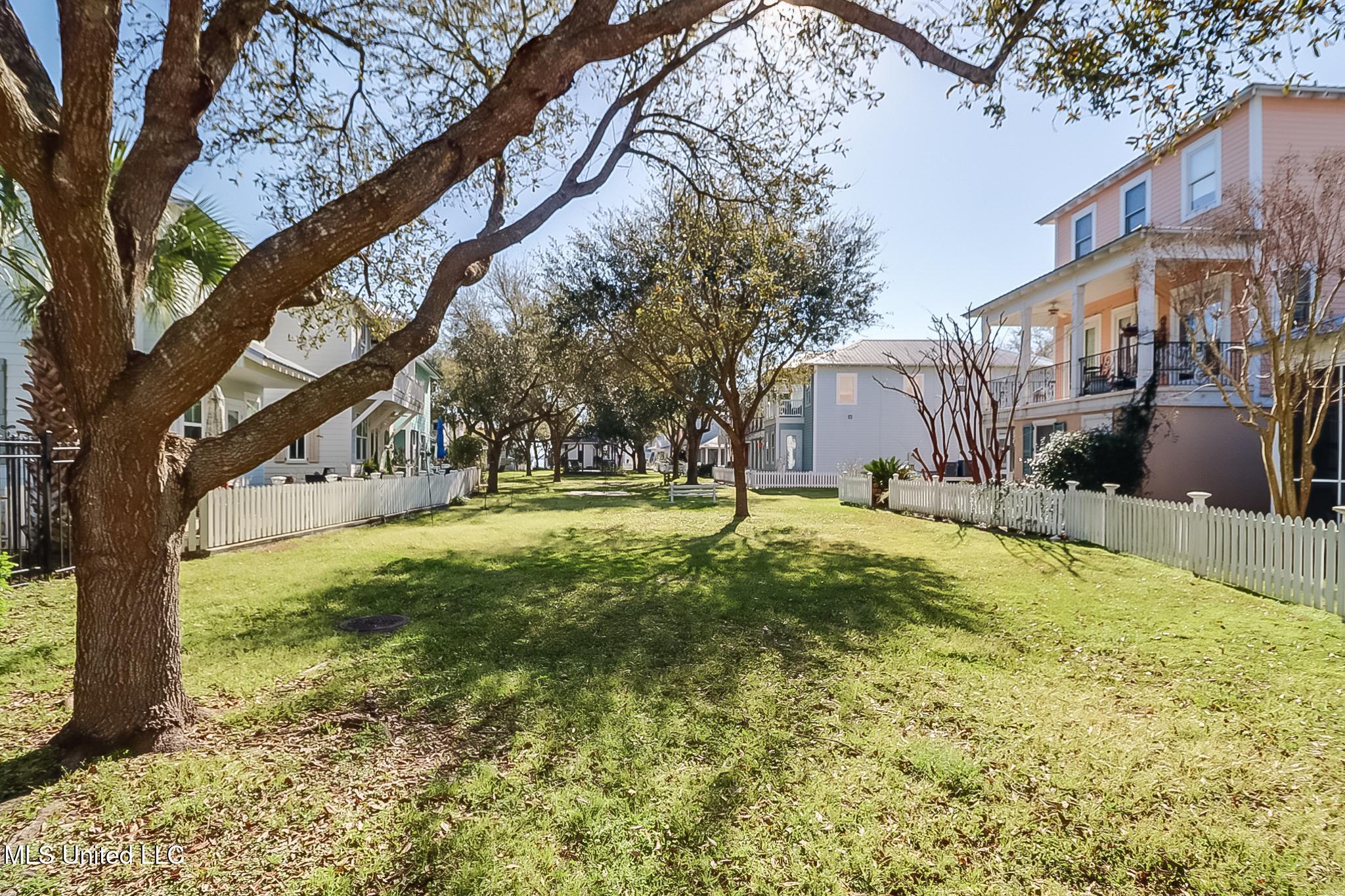 27 Chapel Hill Road, Bay Saint Louis, Mississippi image 40