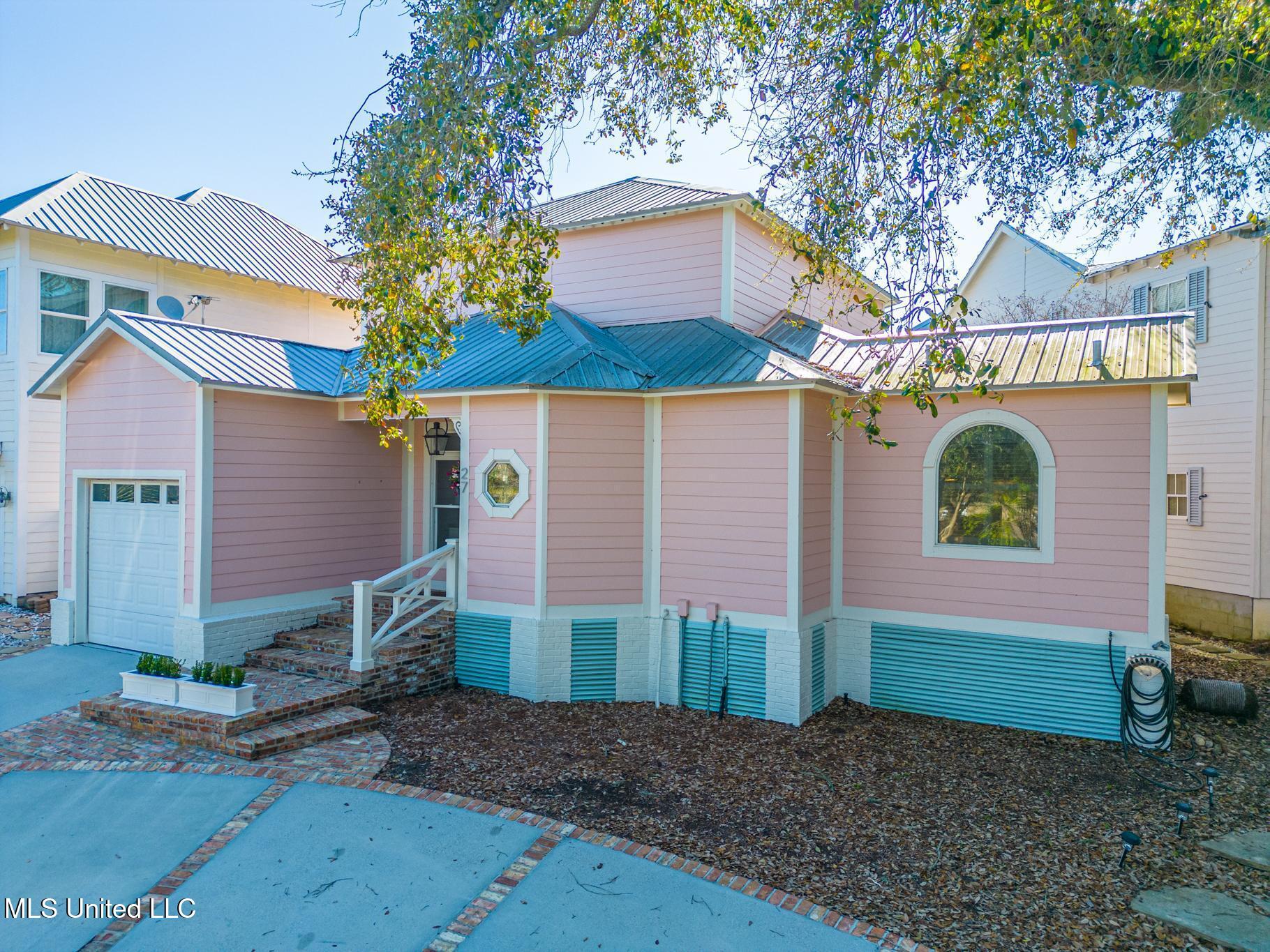 27 Chapel Hill Road, Bay Saint Louis, Mississippi image 6