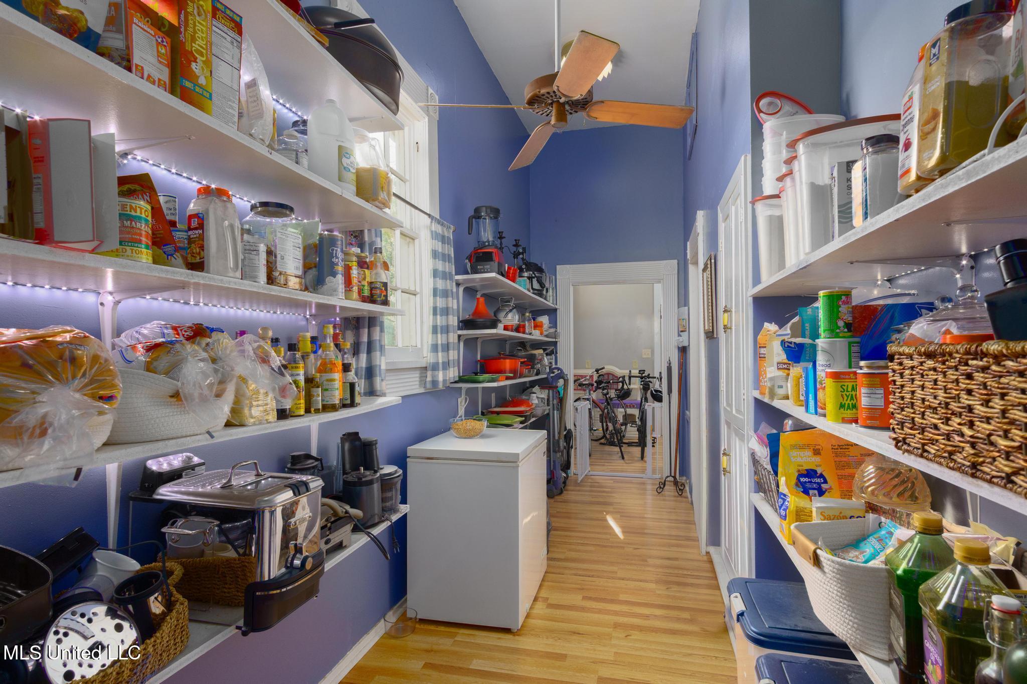303 Walnut Street, Hattiesburg, Mississippi image 15