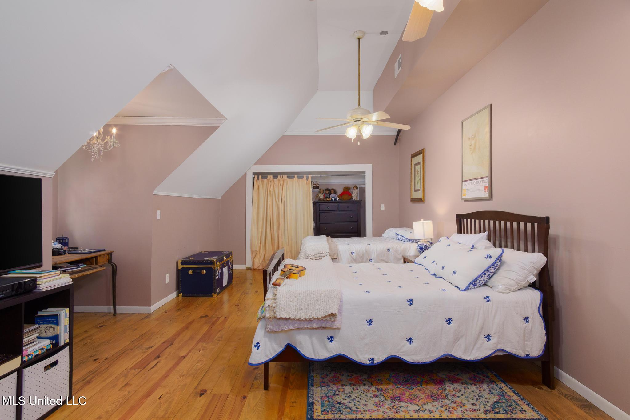 303 Walnut Street, Hattiesburg, Mississippi image 30