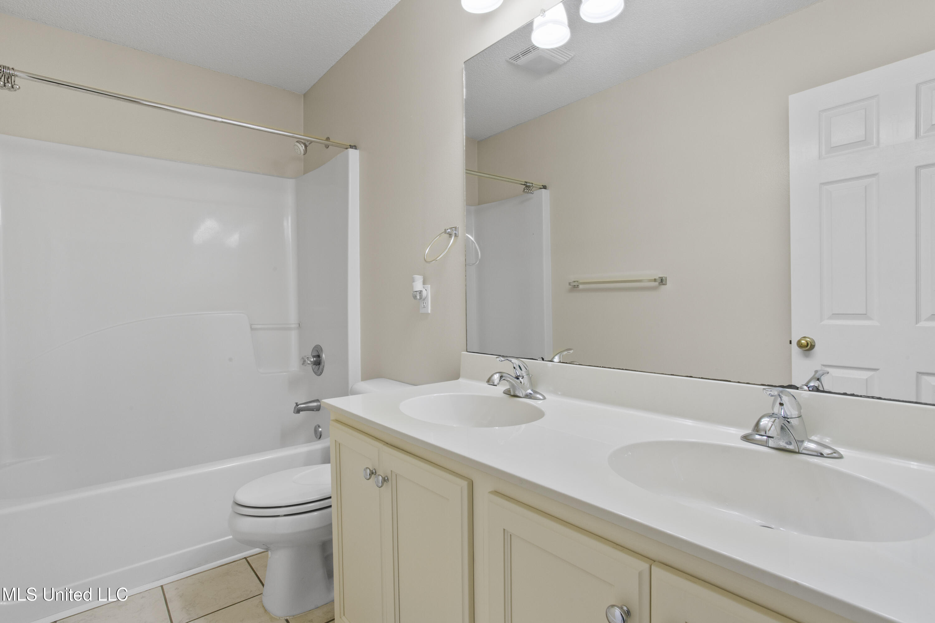 3126 Shadow Wood Drive, Ocean Springs, Mississippi image 27