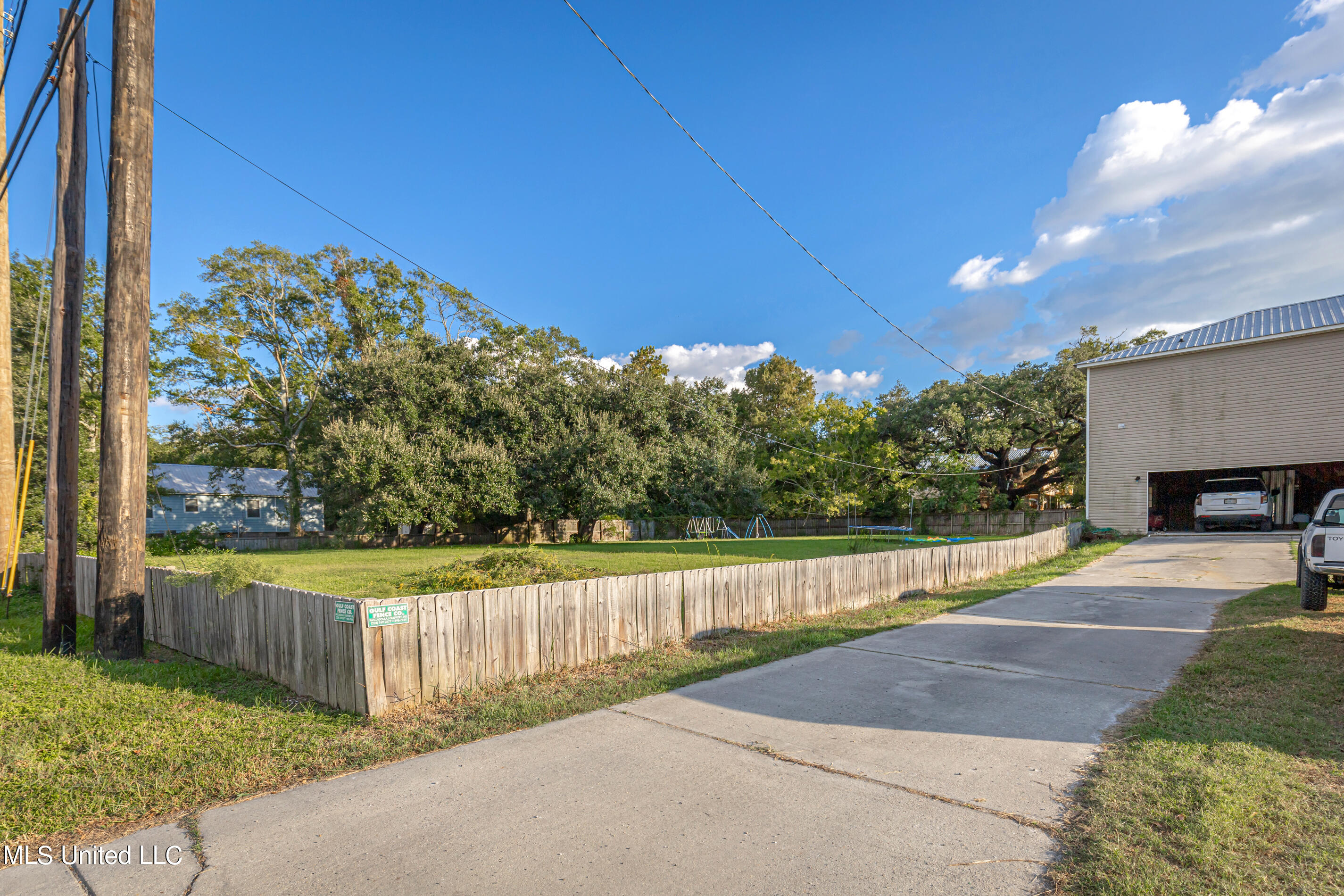 2708 Canty Street, Pascagoula, Mississippi image 9