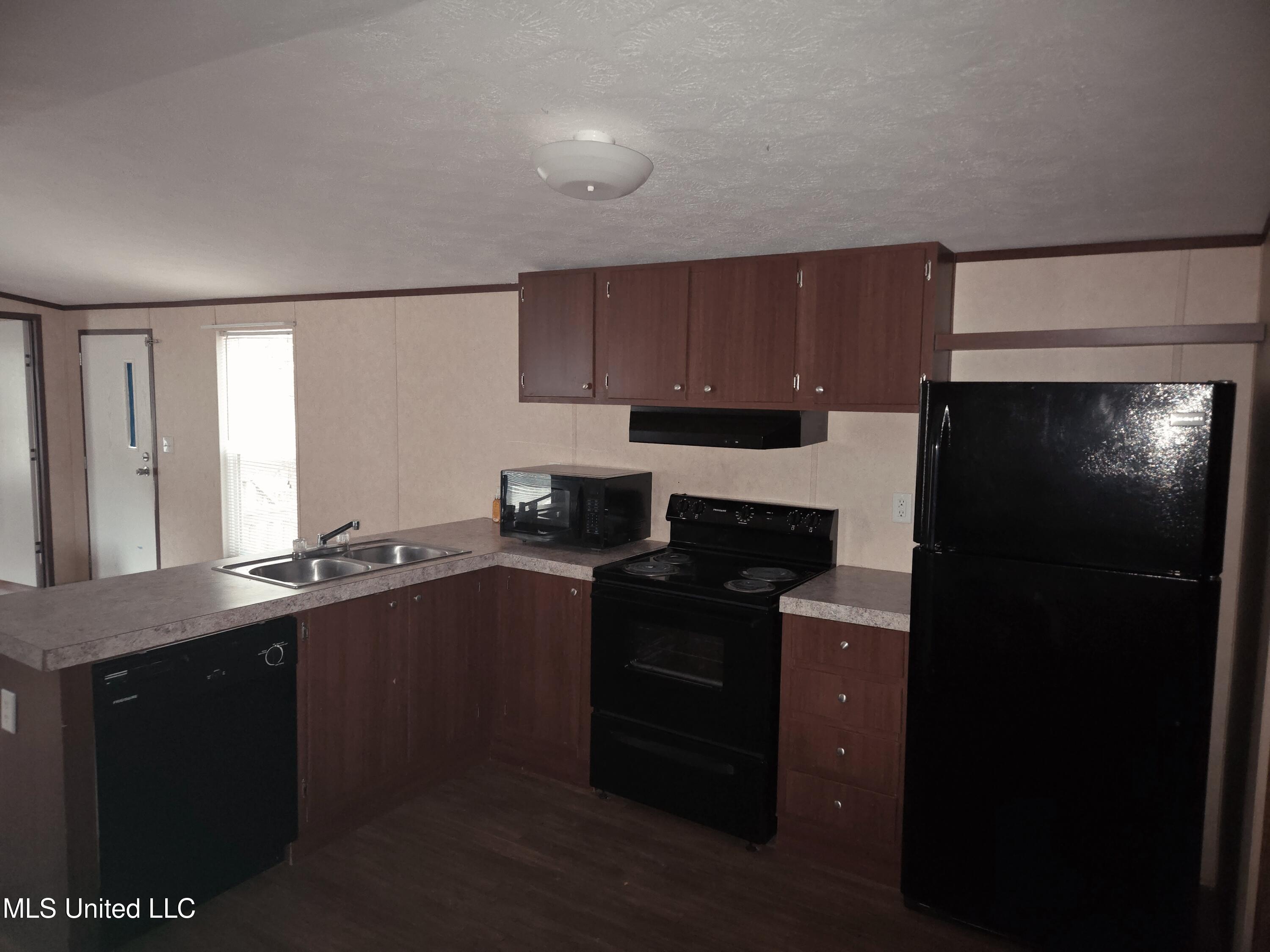 10620 Limu Way, Diamondhead, Mississippi image 4